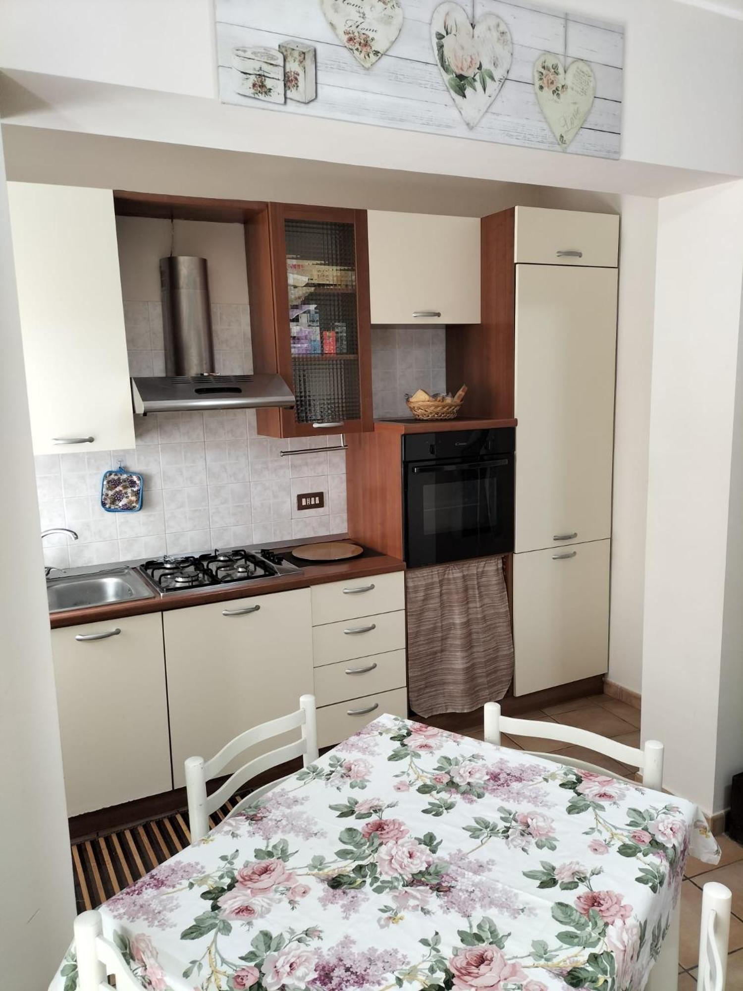 One-Bedroom Apartment photo 3