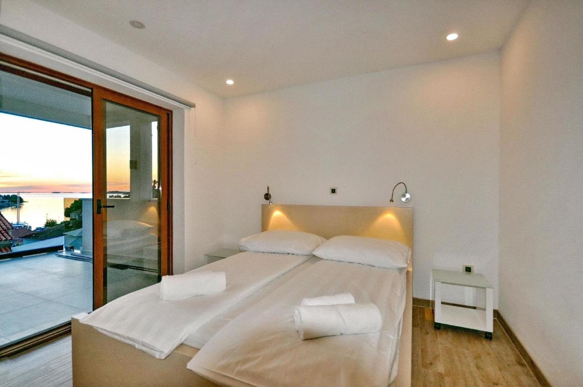 Five-Bedroom Holiday Home