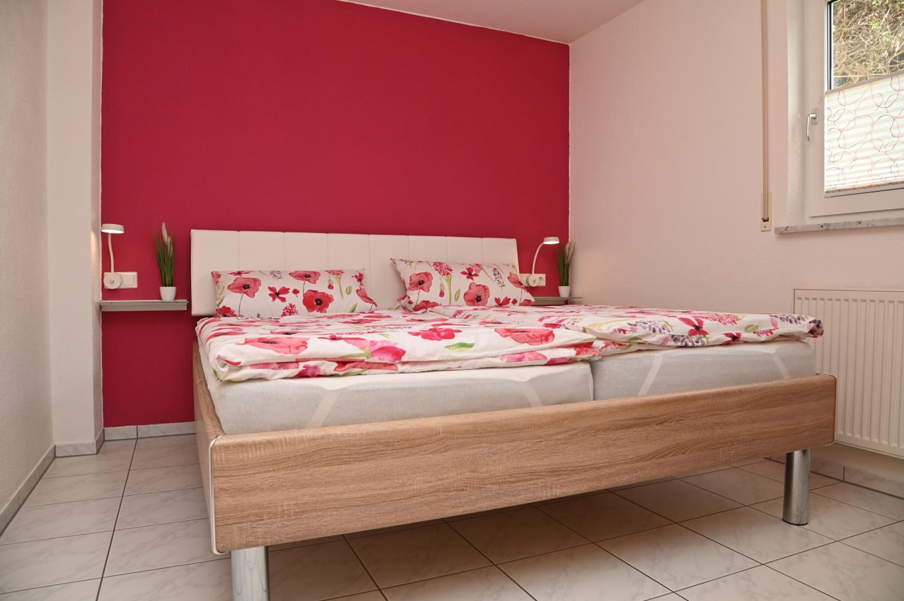 One-Bedroom Apartment with Garden View photo 3