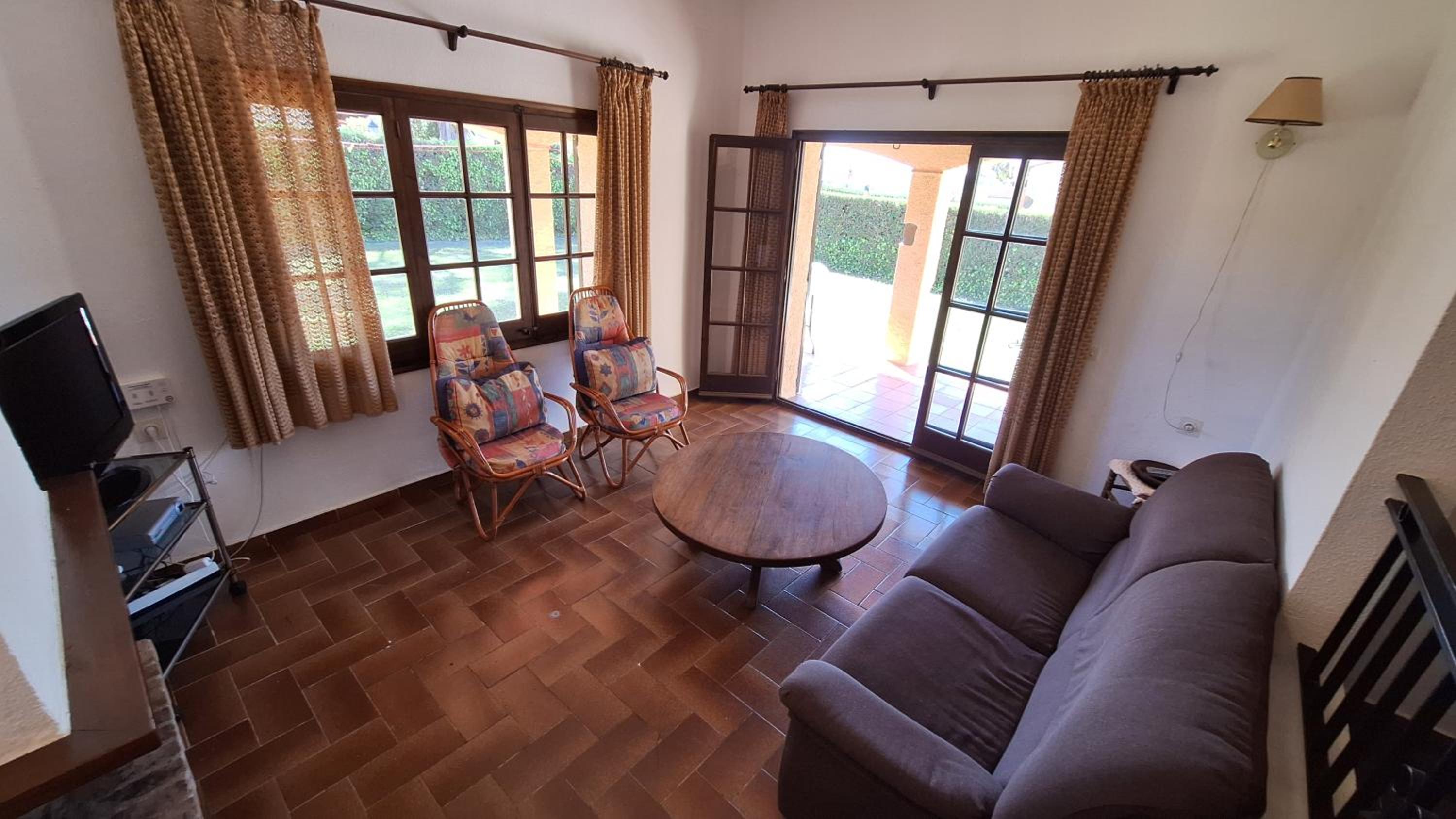 Villa de Tres Habitaciones