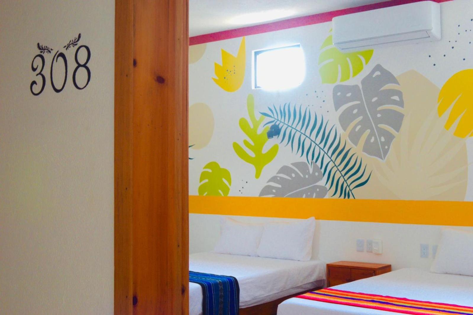 Twin Room - Photo 16
