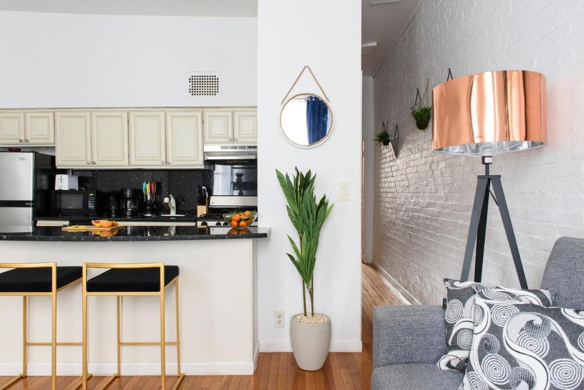 Apartment photo 2