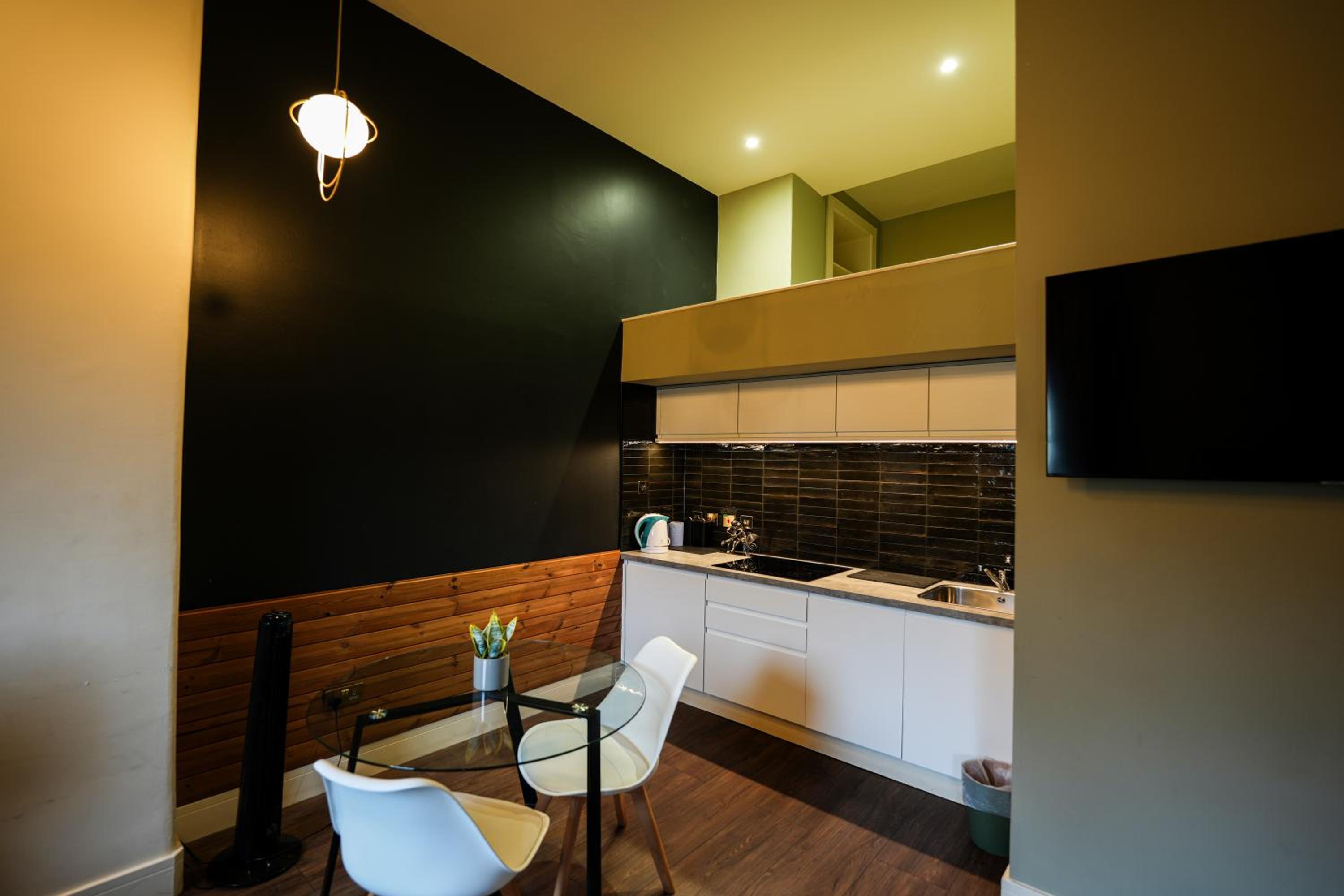 Apartment - Photo 9