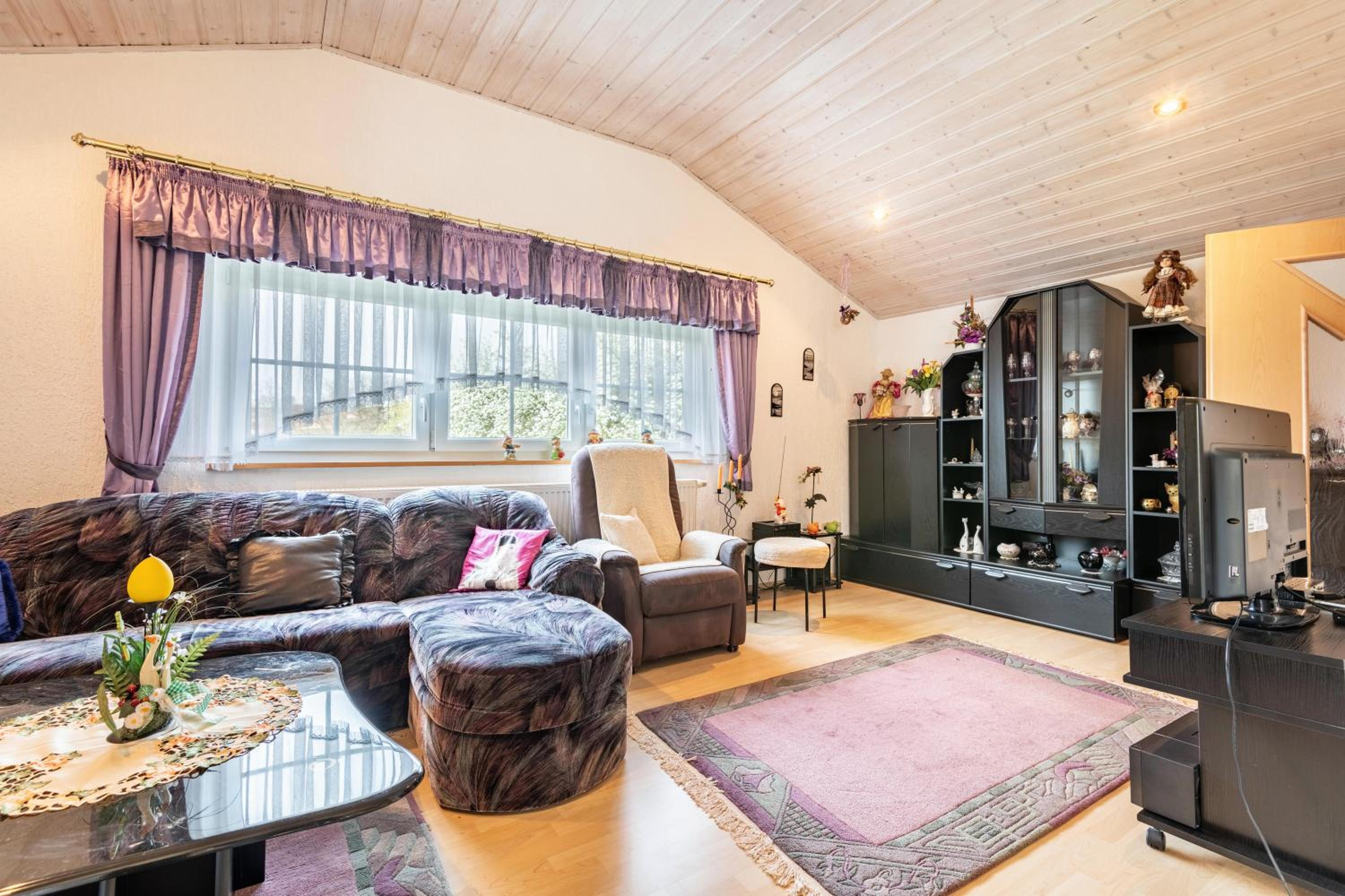 Two-Bedroom Deluxe Apartment with Garden View