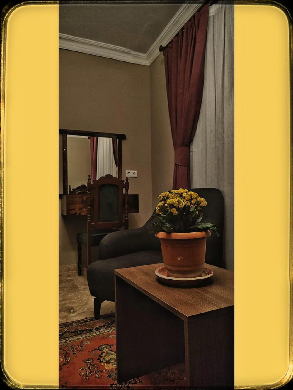 King Room with Balcony photo 1