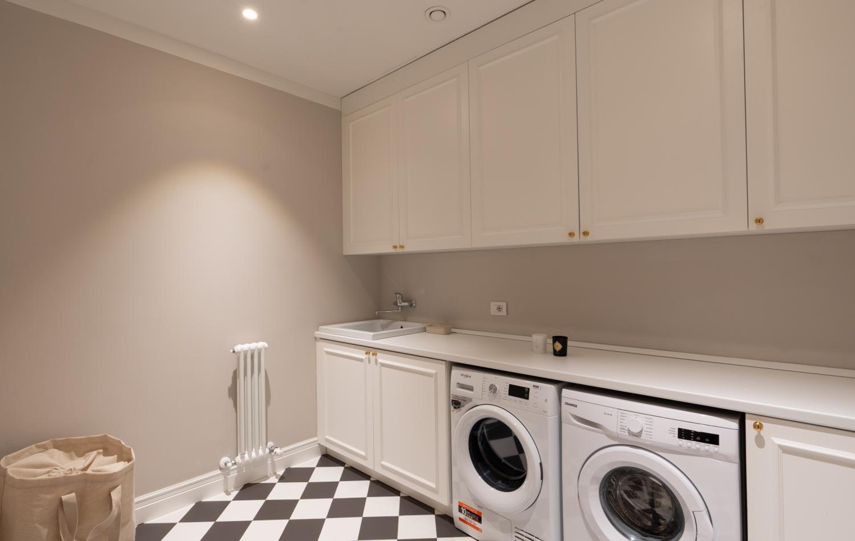 Deluxe Apartment photo 2