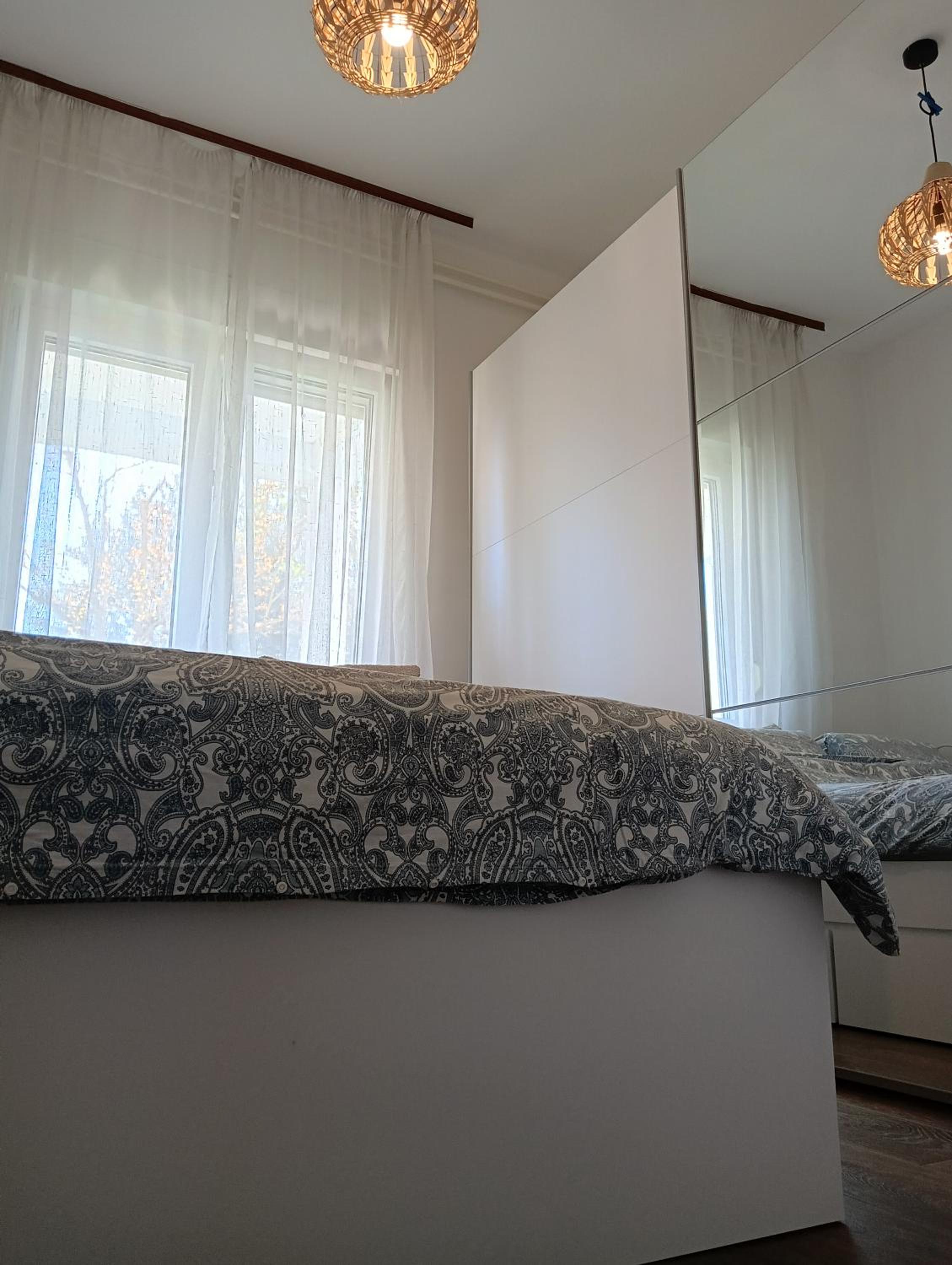 Apartment With Garden View