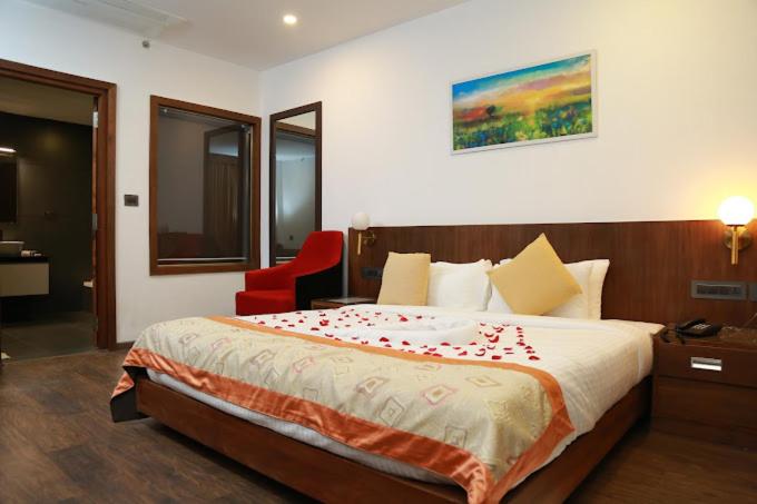 Deluxe Double or Twin Room photo 2