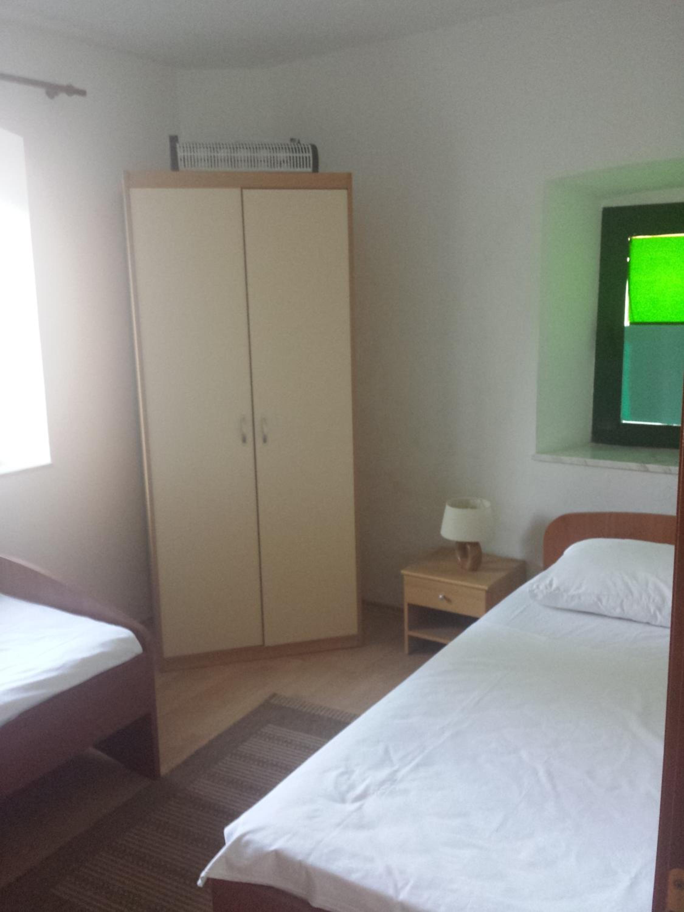 Classic Twin Room - Photo 1
