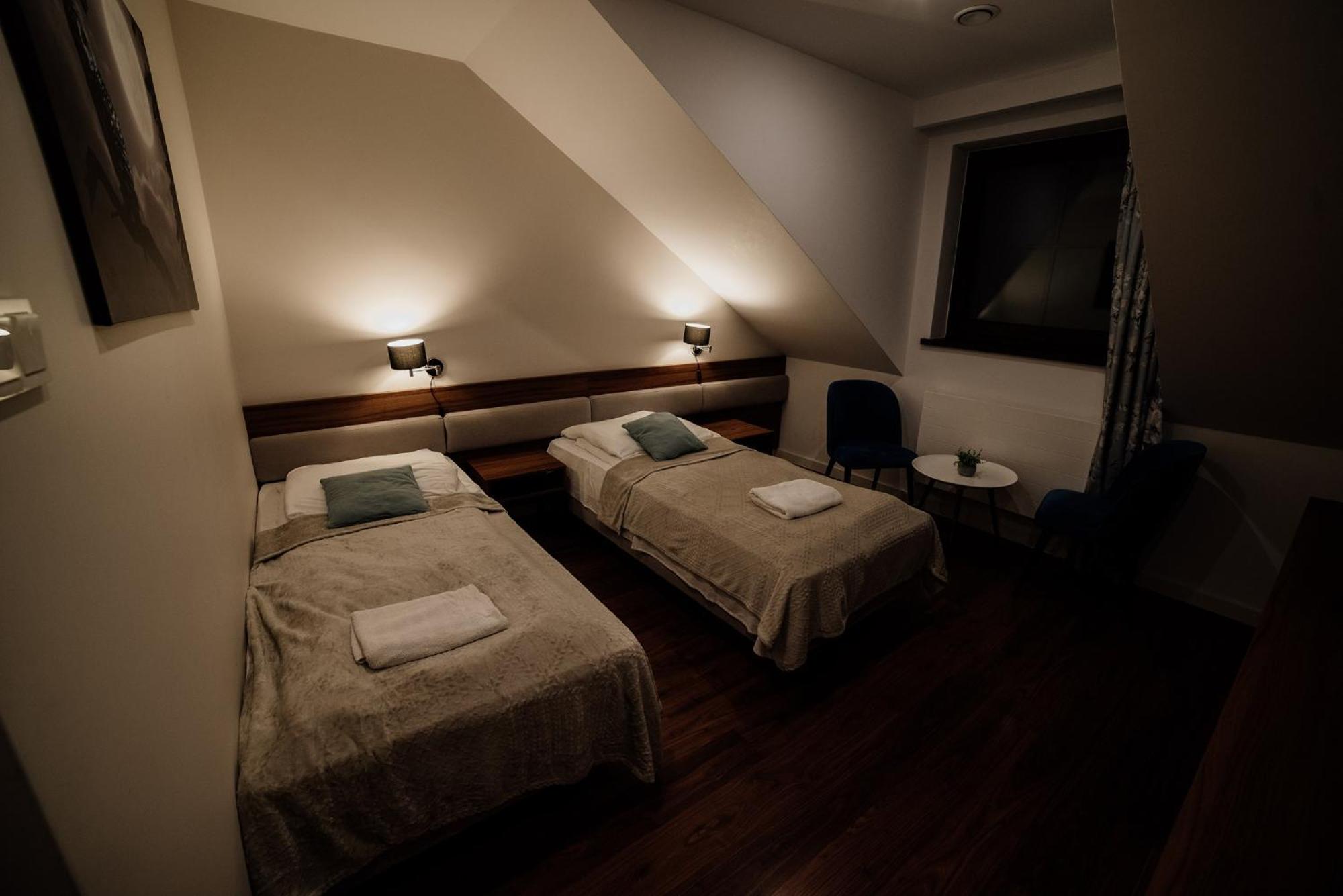 Double or Twin Room with Shower photo 3