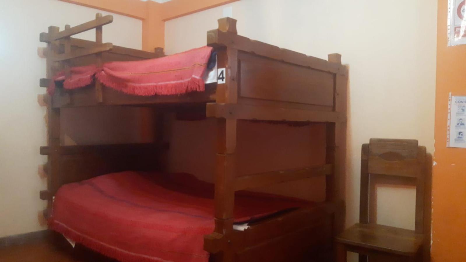 Bed in 6-Bed Dormitory Room photo 2
