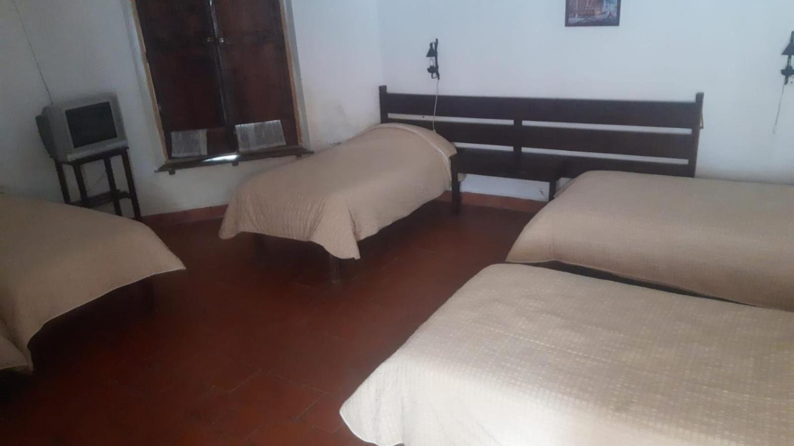 Quadruple Room with Private Bathroom photo 1