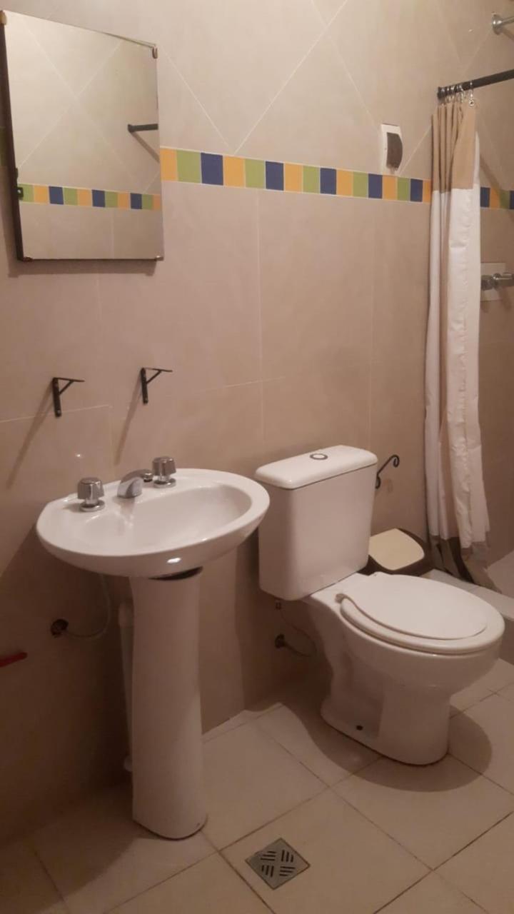 Twin Room with Private Bathroom photo 2