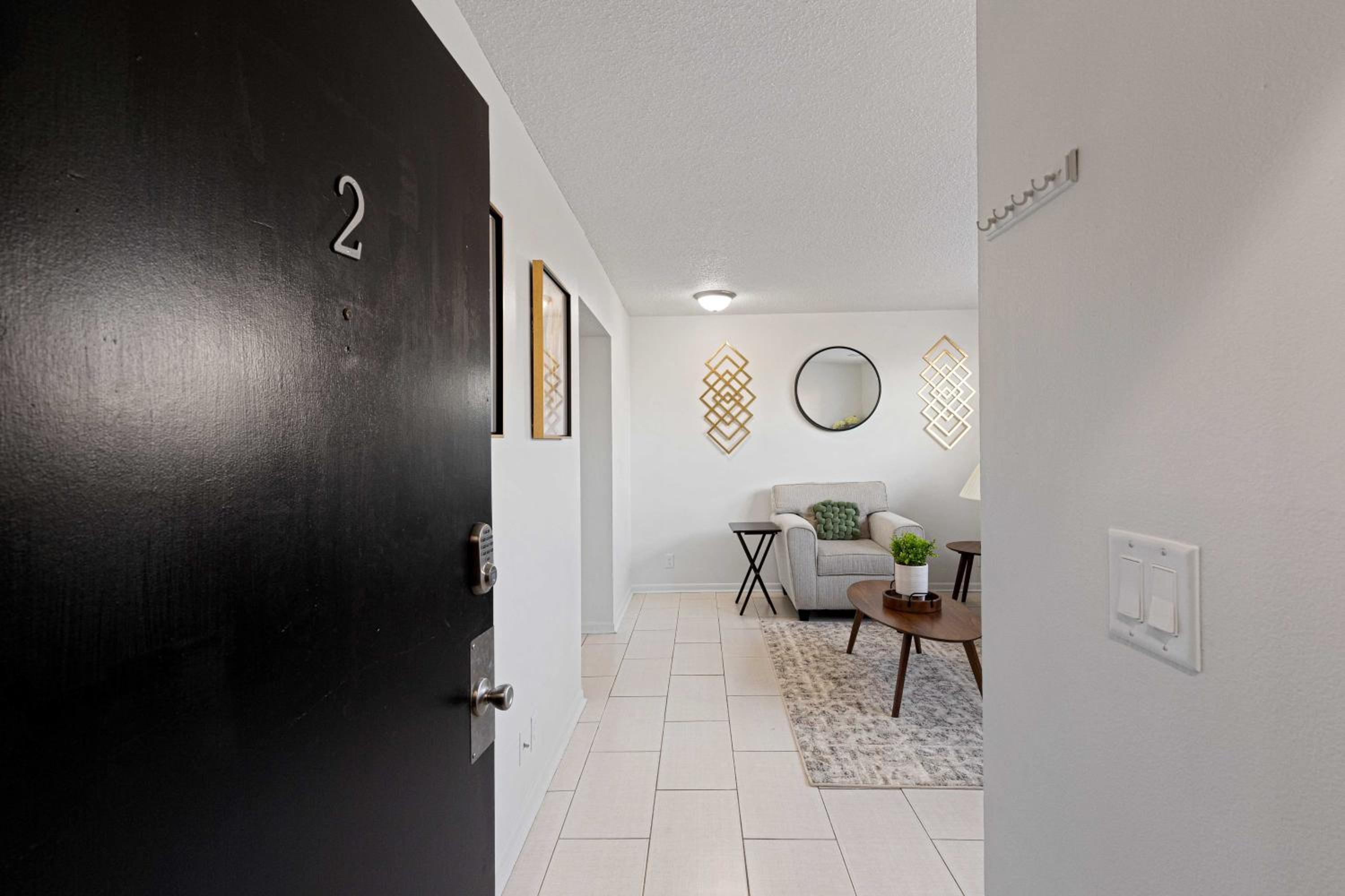 Apartment photo 1