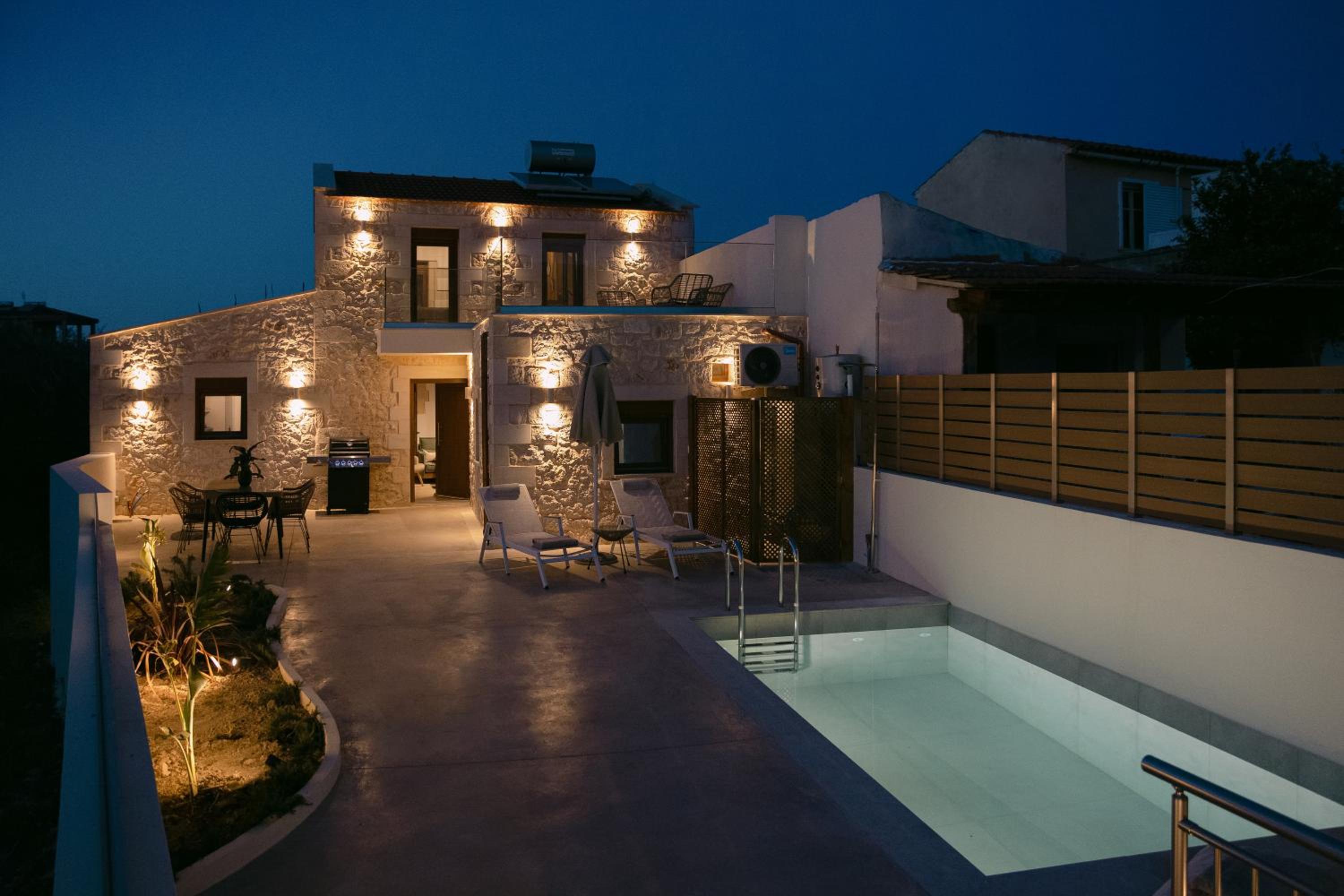 Villa with Private Pool photo 3