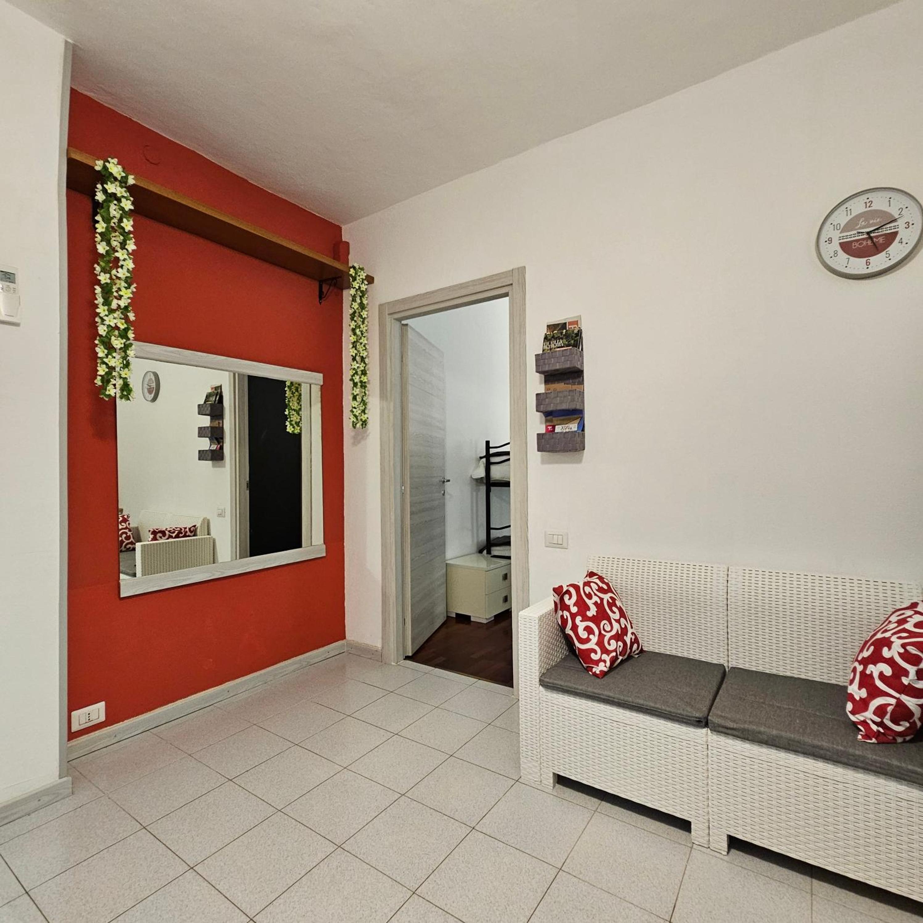 One-Bedroom House photo 2