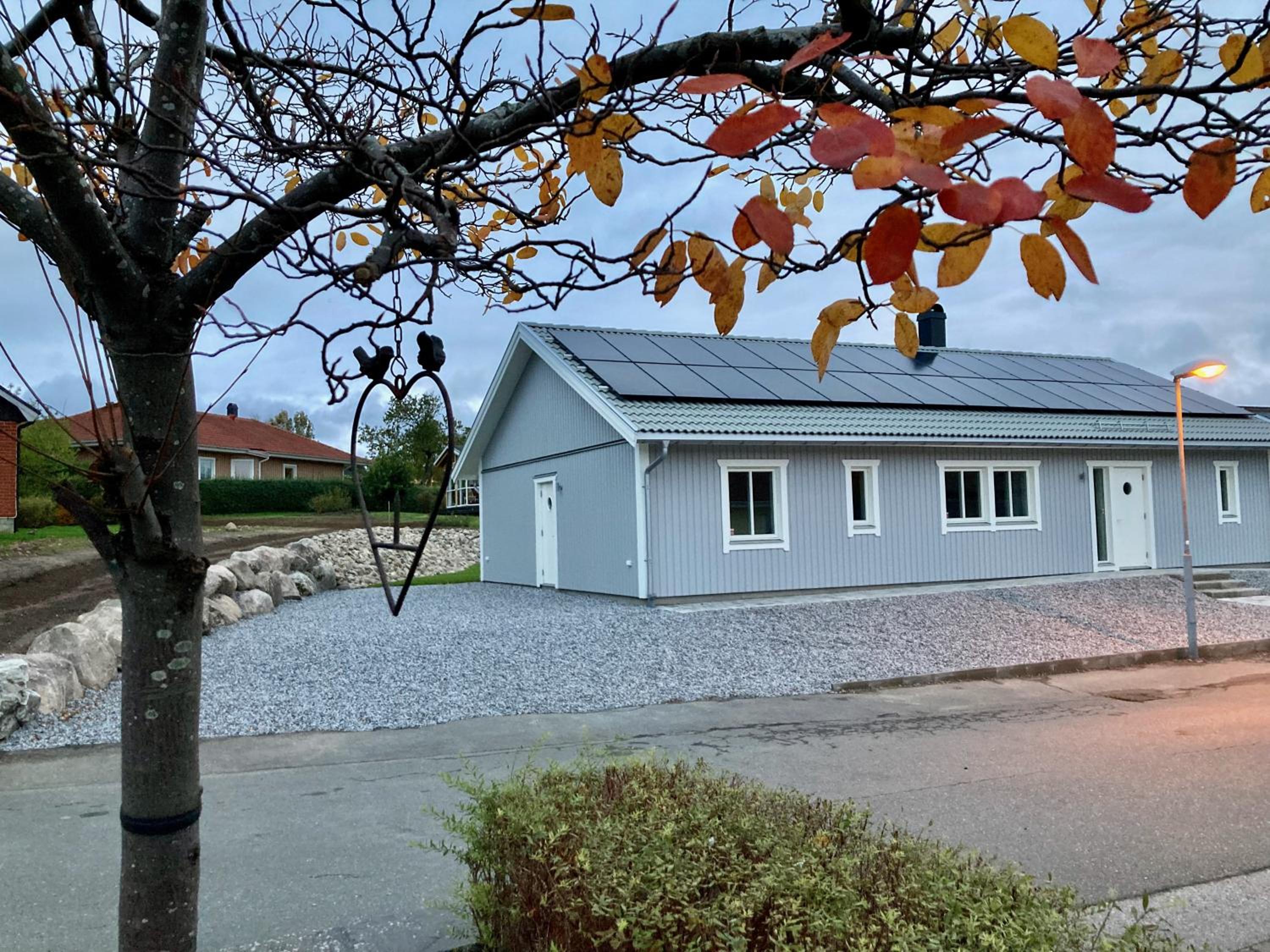 Villa photo 2