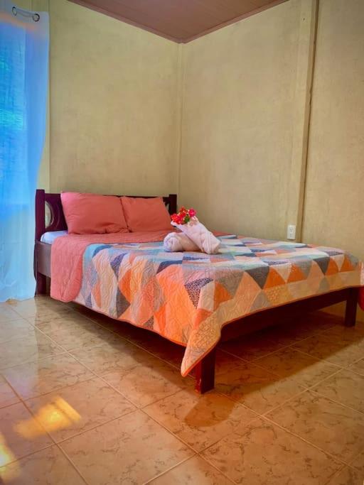One-Bedroom House photo 1