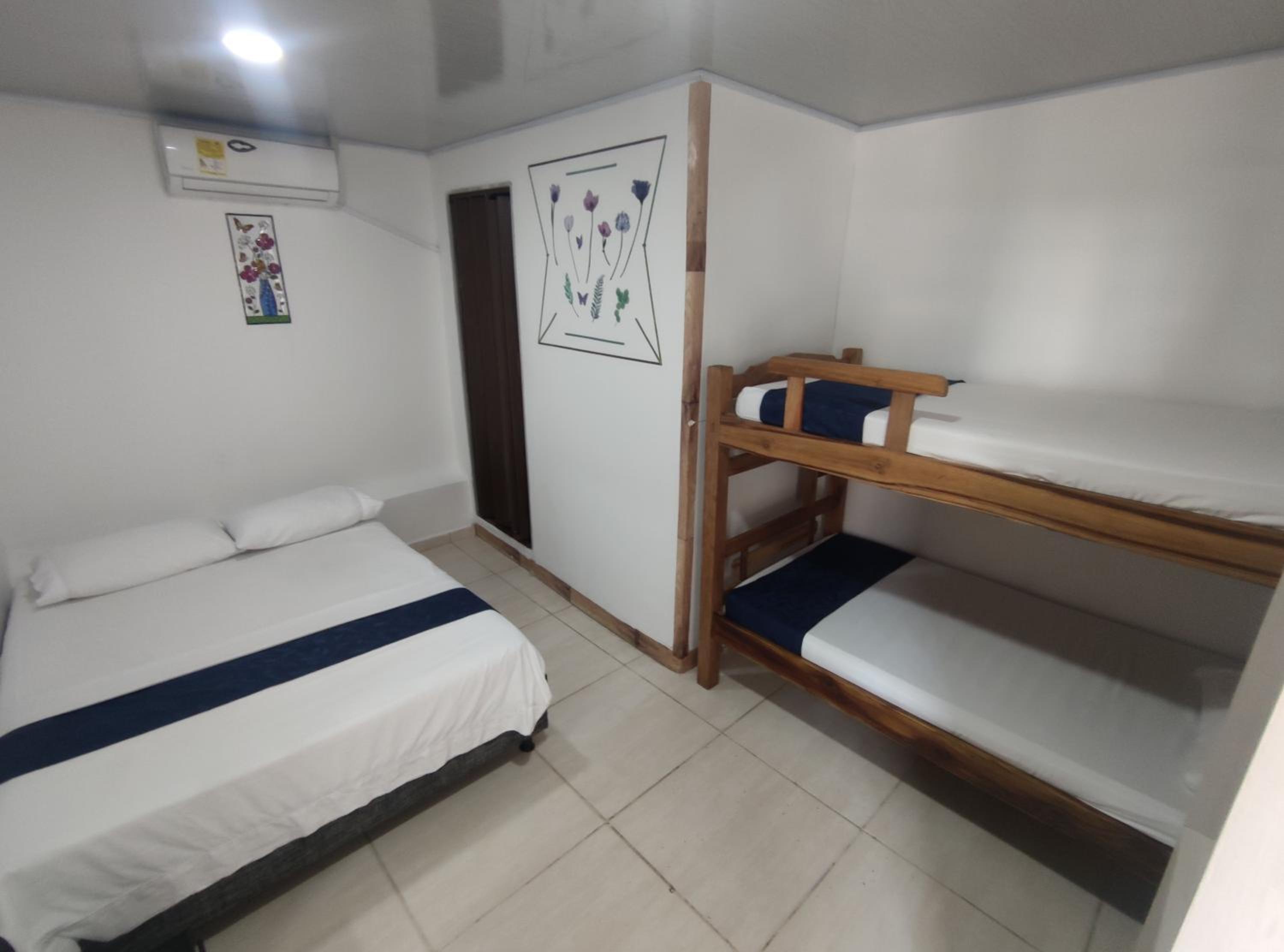 Quadruple Room with Private Bathroom