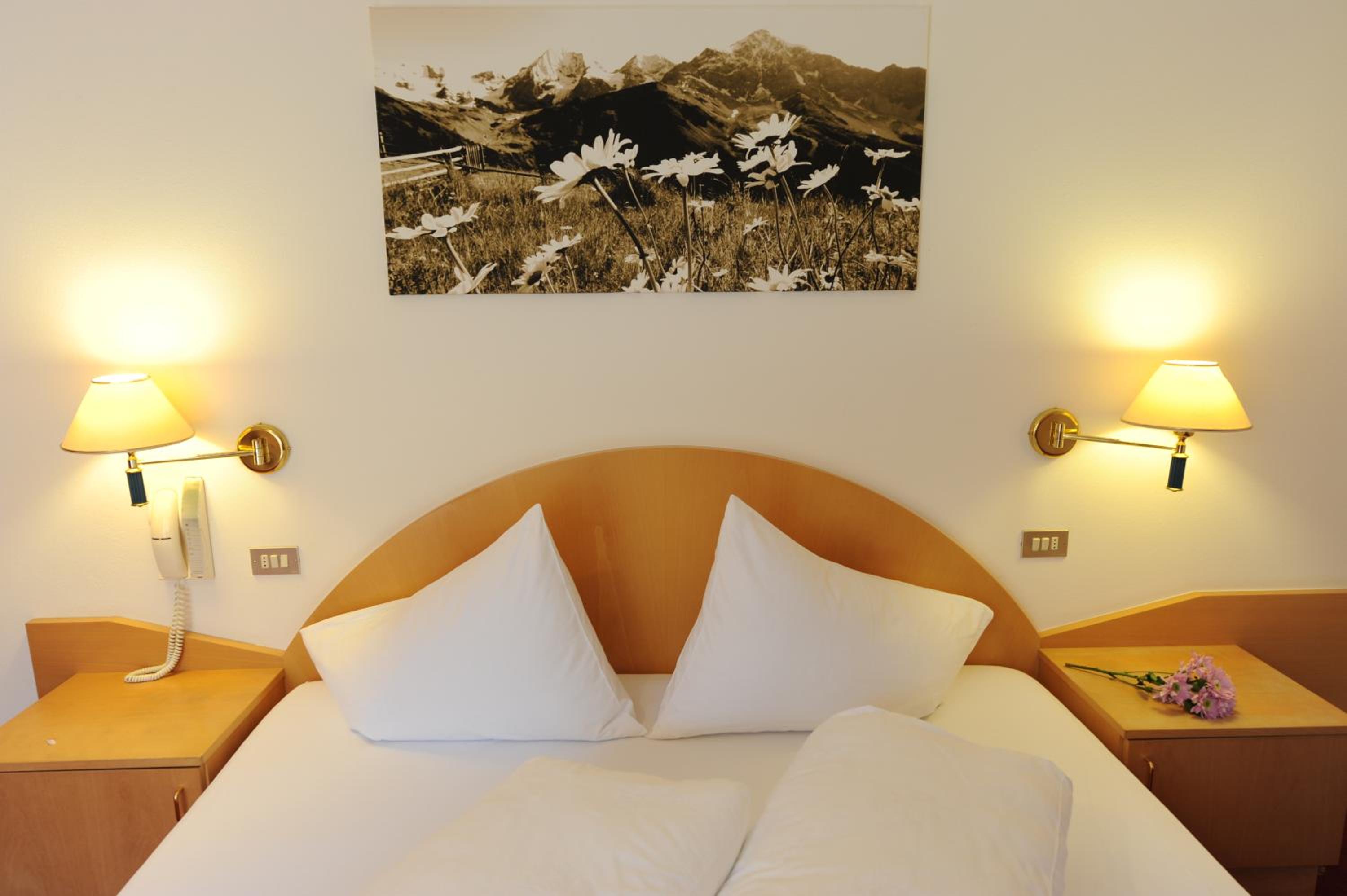 Double Room - Photo 7