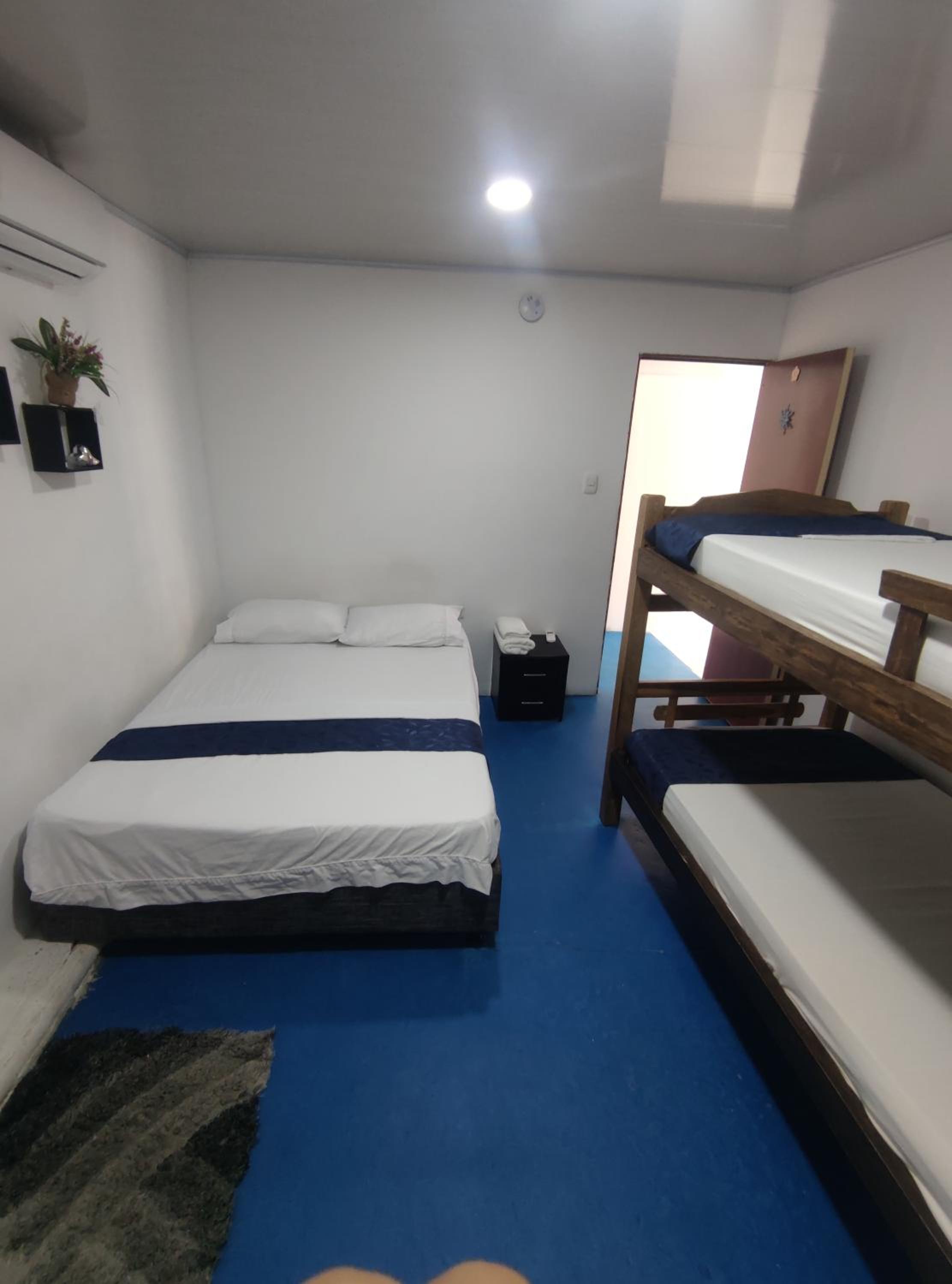 Quadruple Room with Private Bathroom