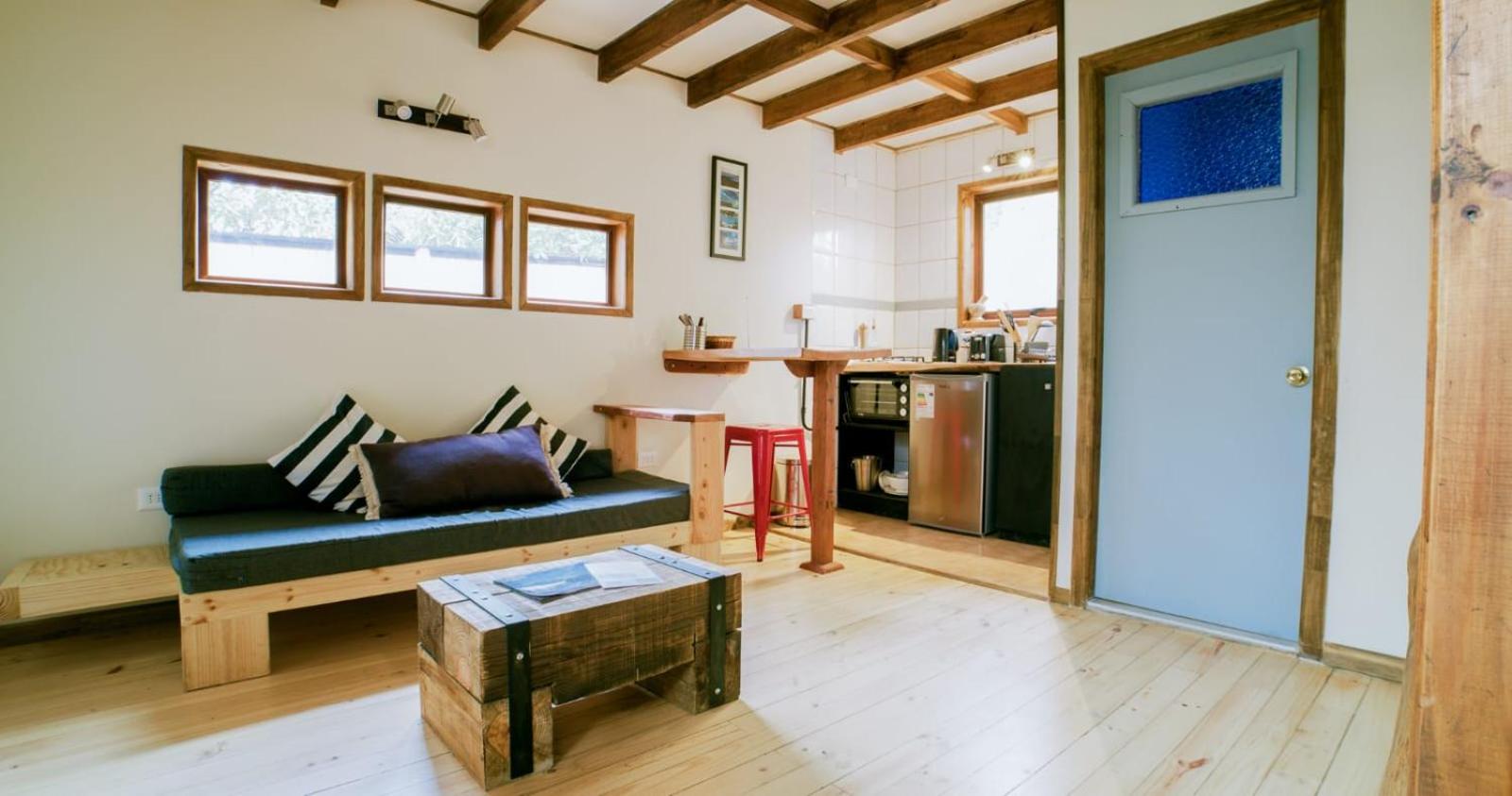 One-Bedroom House photo 1