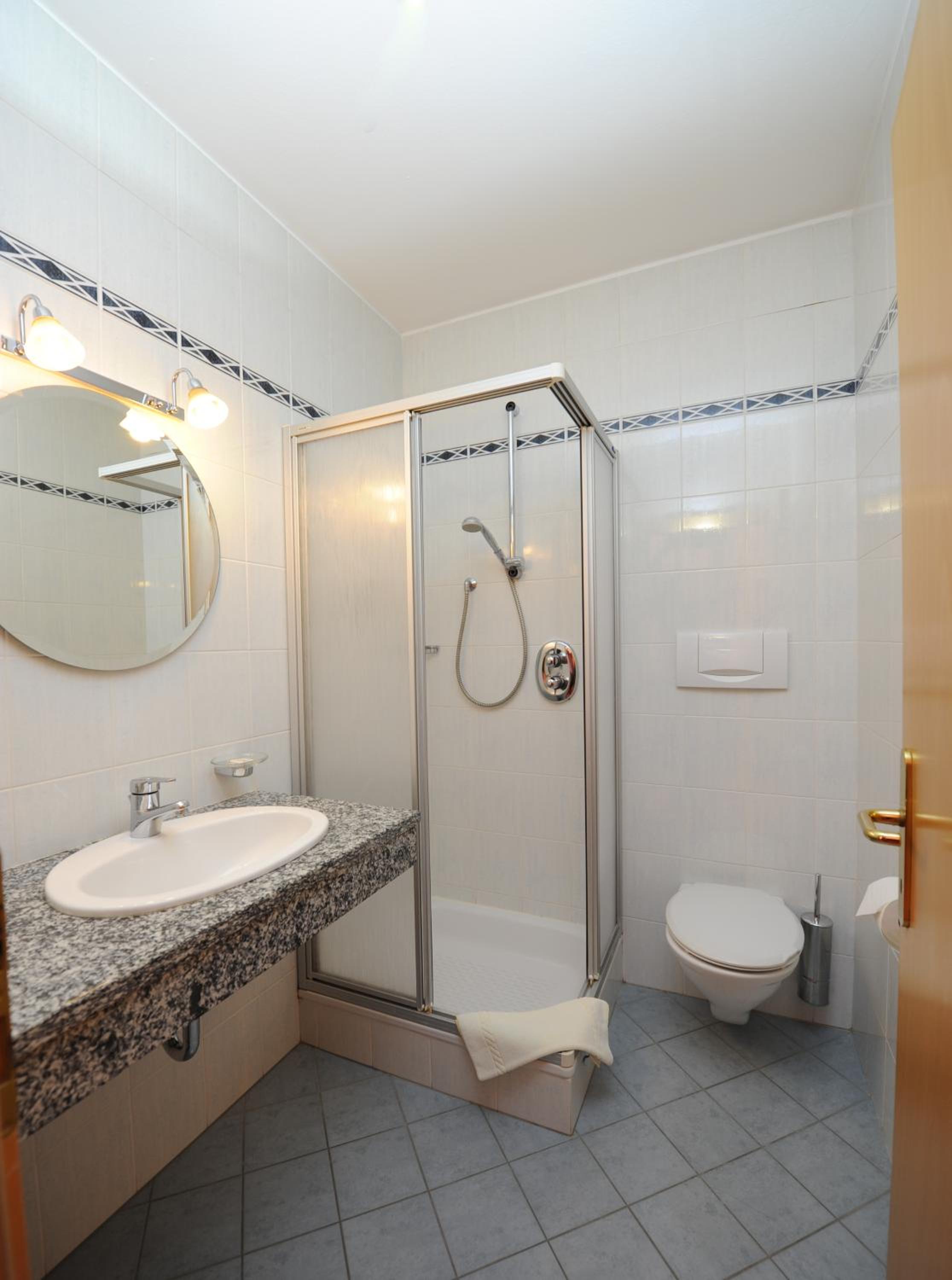 Single Room photo 3