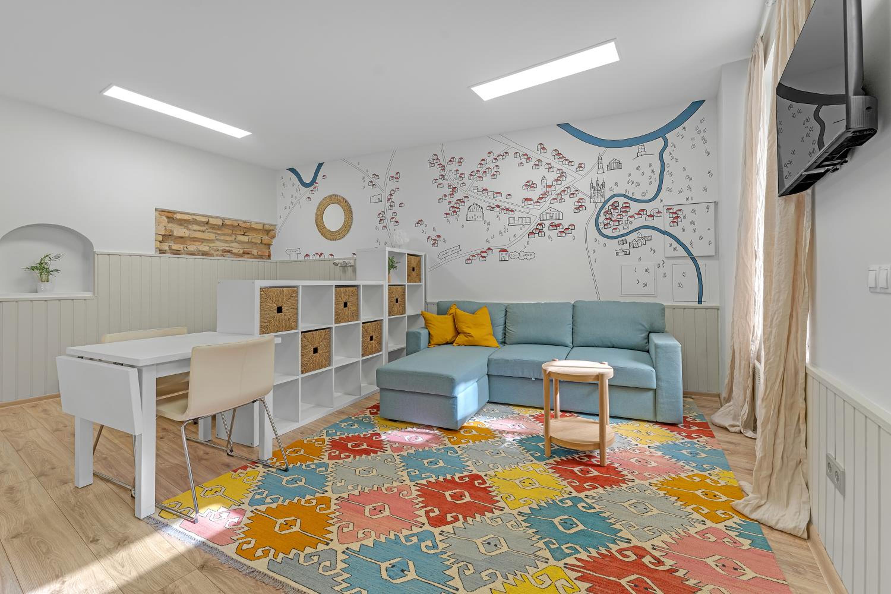 One-Bedroom Apartment