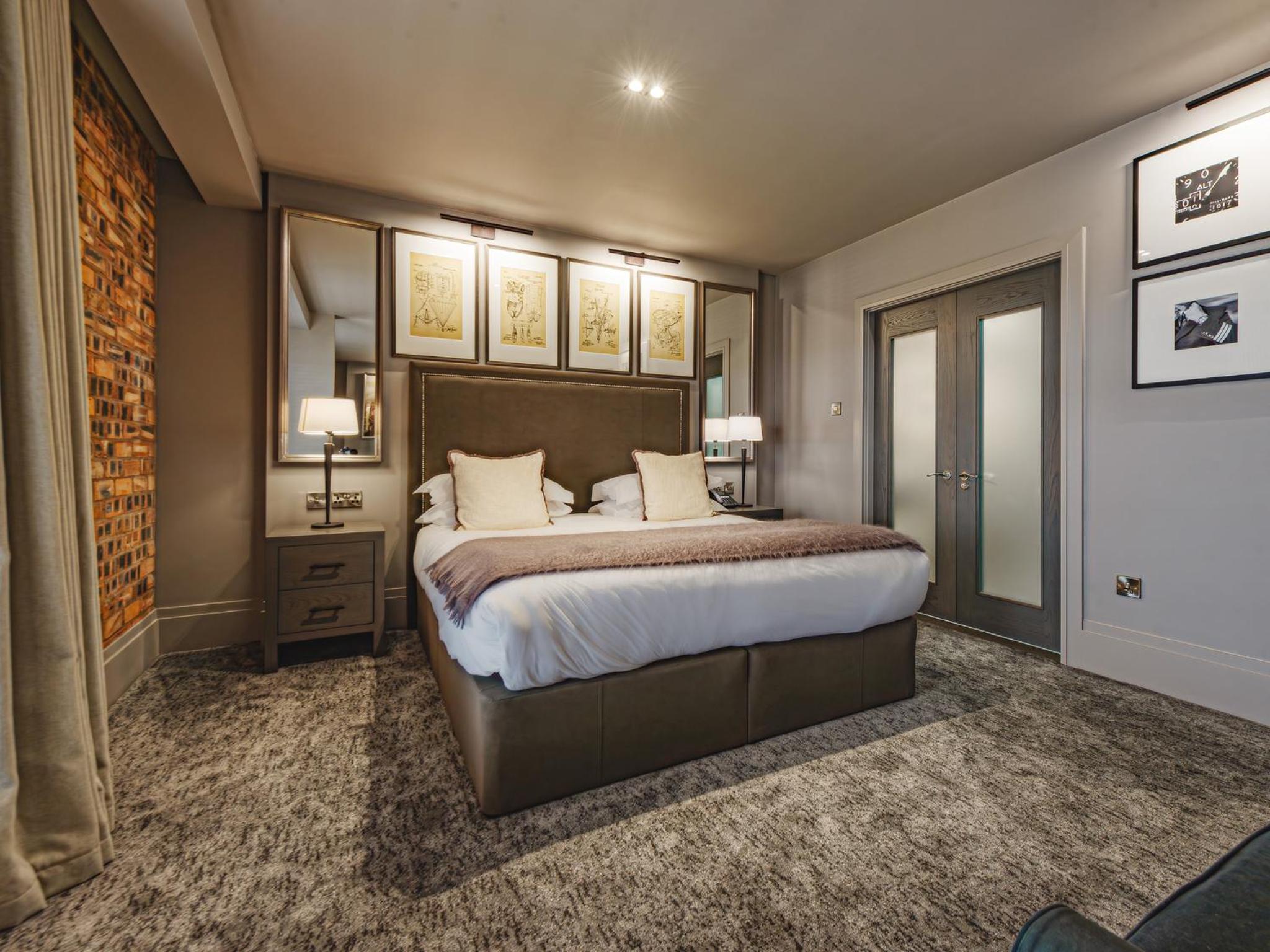 Deluxe Suite - Photo 2