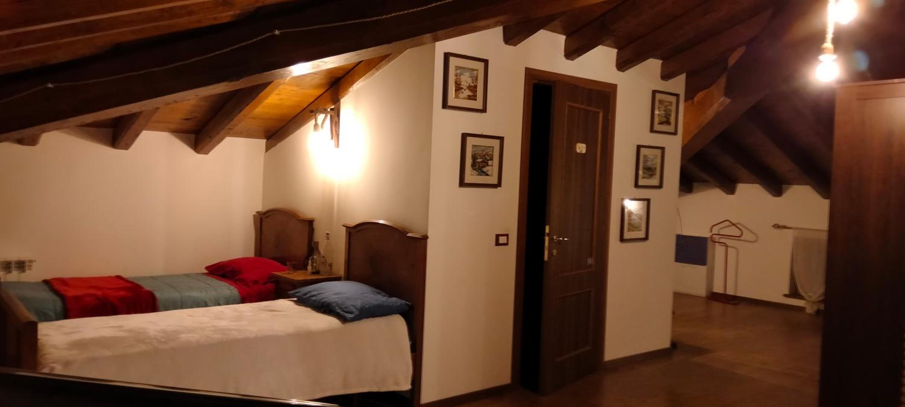 Double Room With Private Bathroom