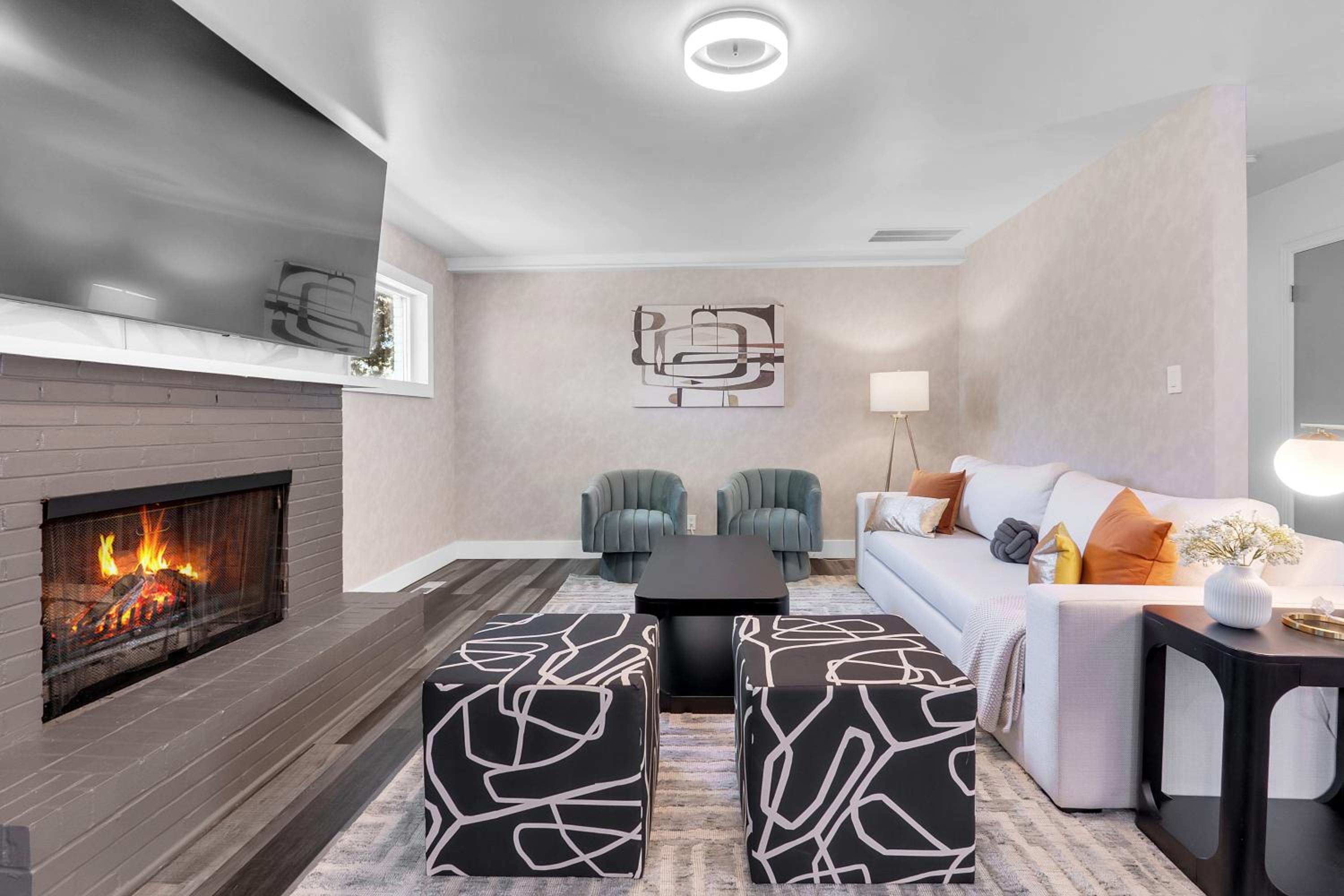 Three-Bedroom House photo 1