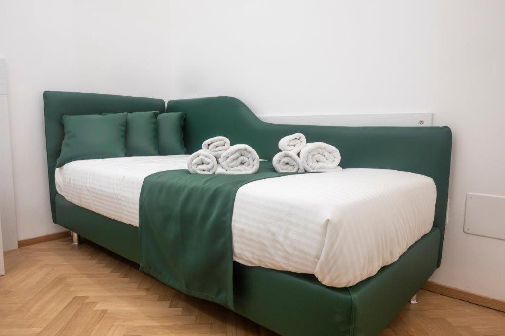 Triple Room with Private Bathroom photo 1