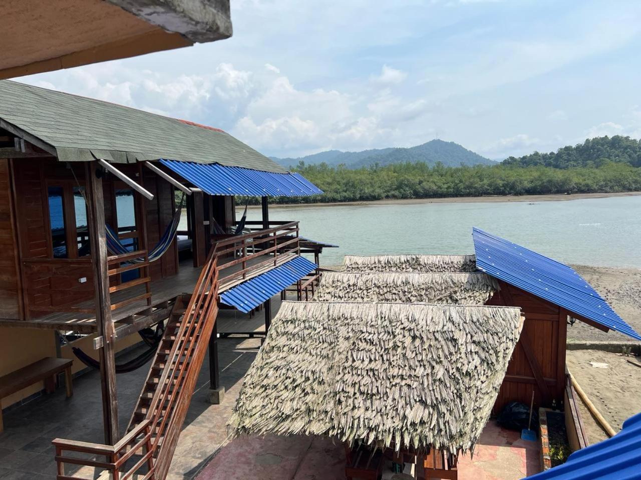 Deluxe Double Room with Balcony photo 3