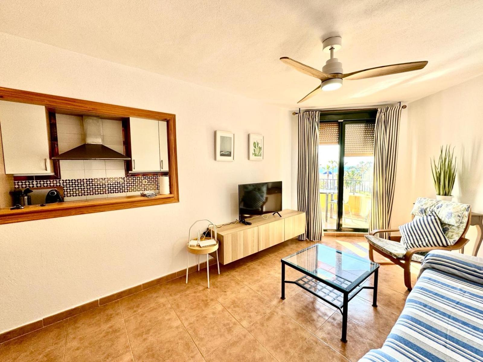 Apartamento con vista al mar