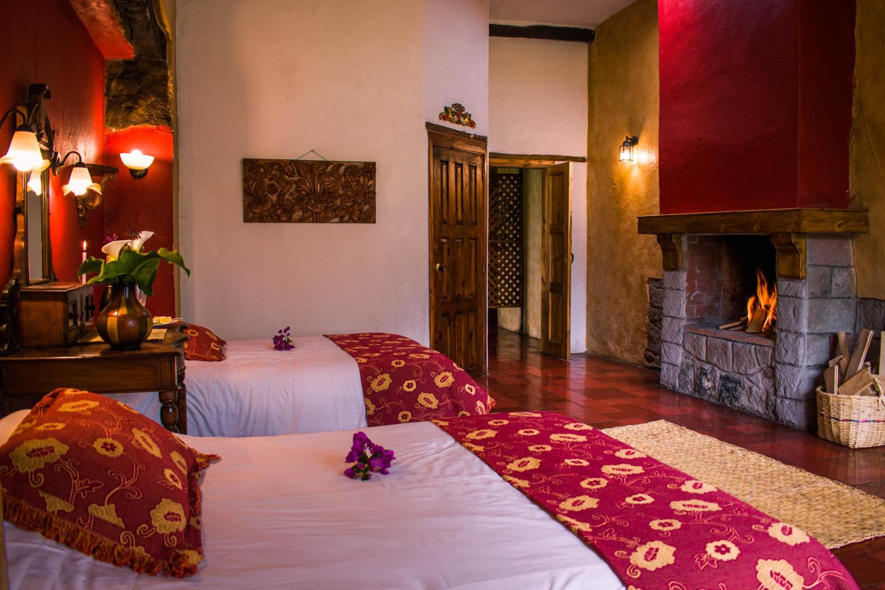 Deluxe Queen Room with Two Queen Beds
