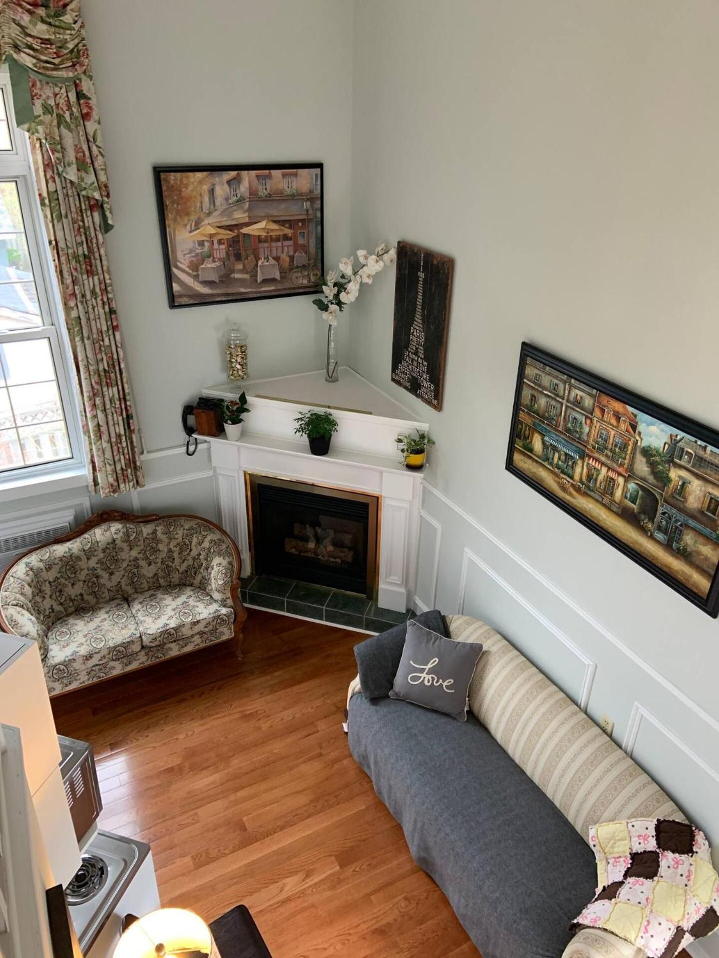 Single Room photo 2