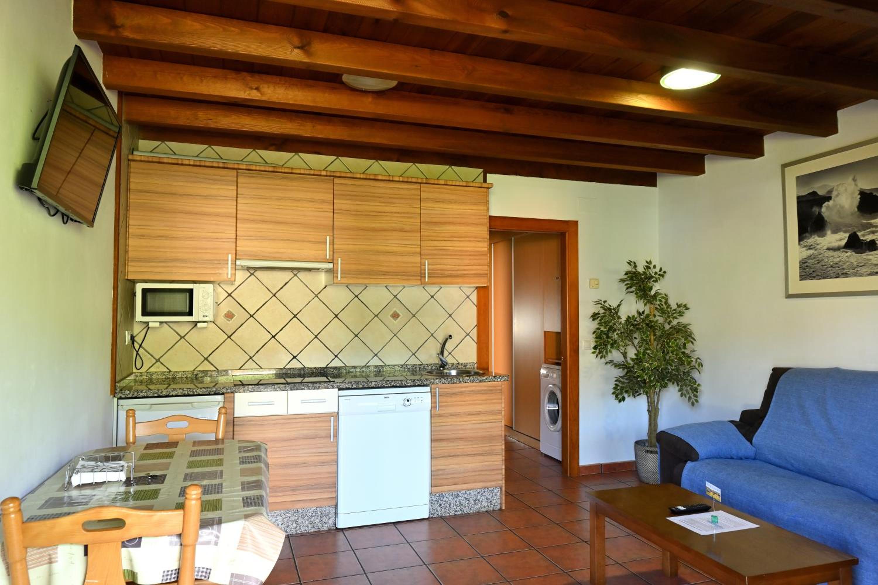 Apartment - Ground Floor photo 3