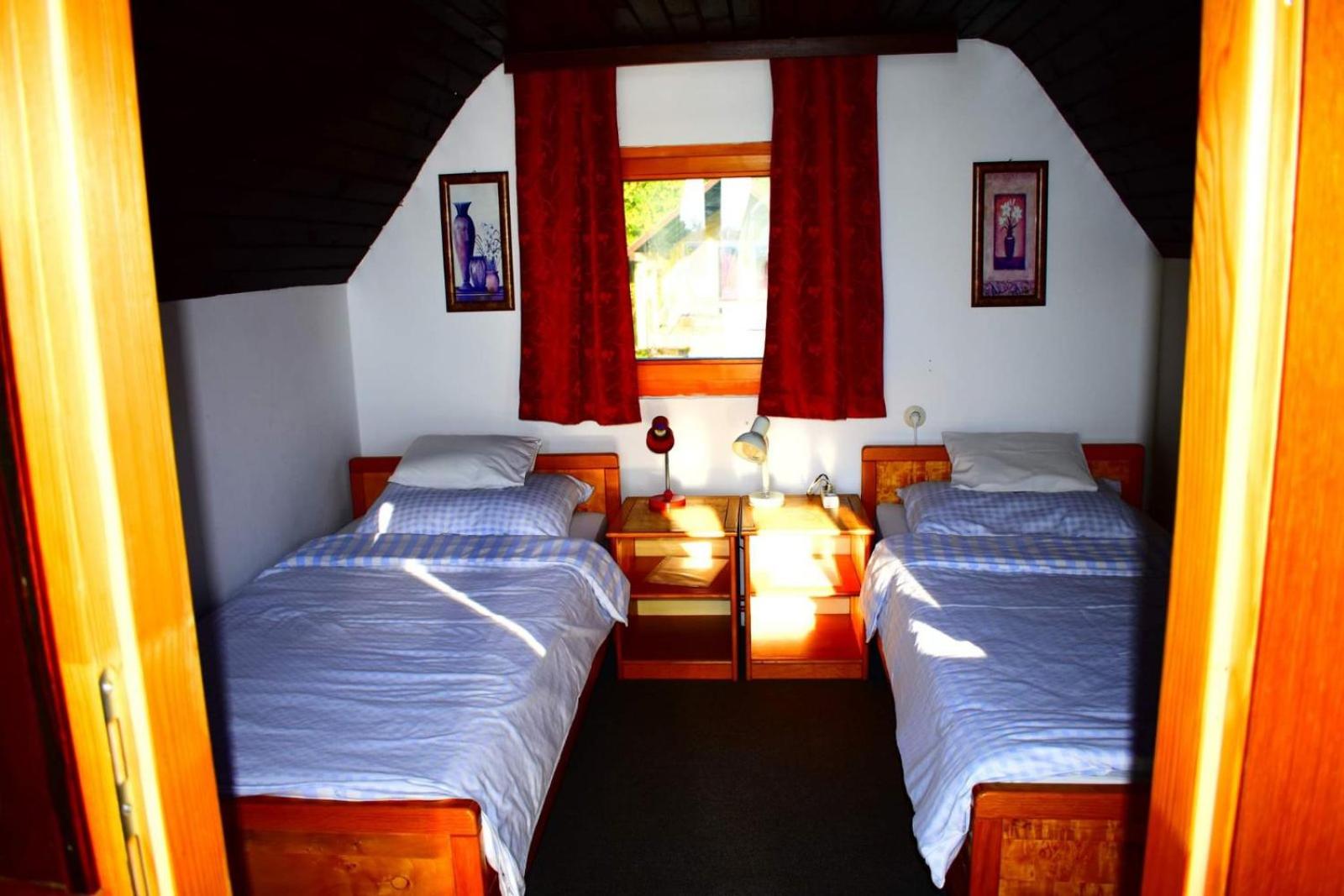 Four-Bedroom House photo 1