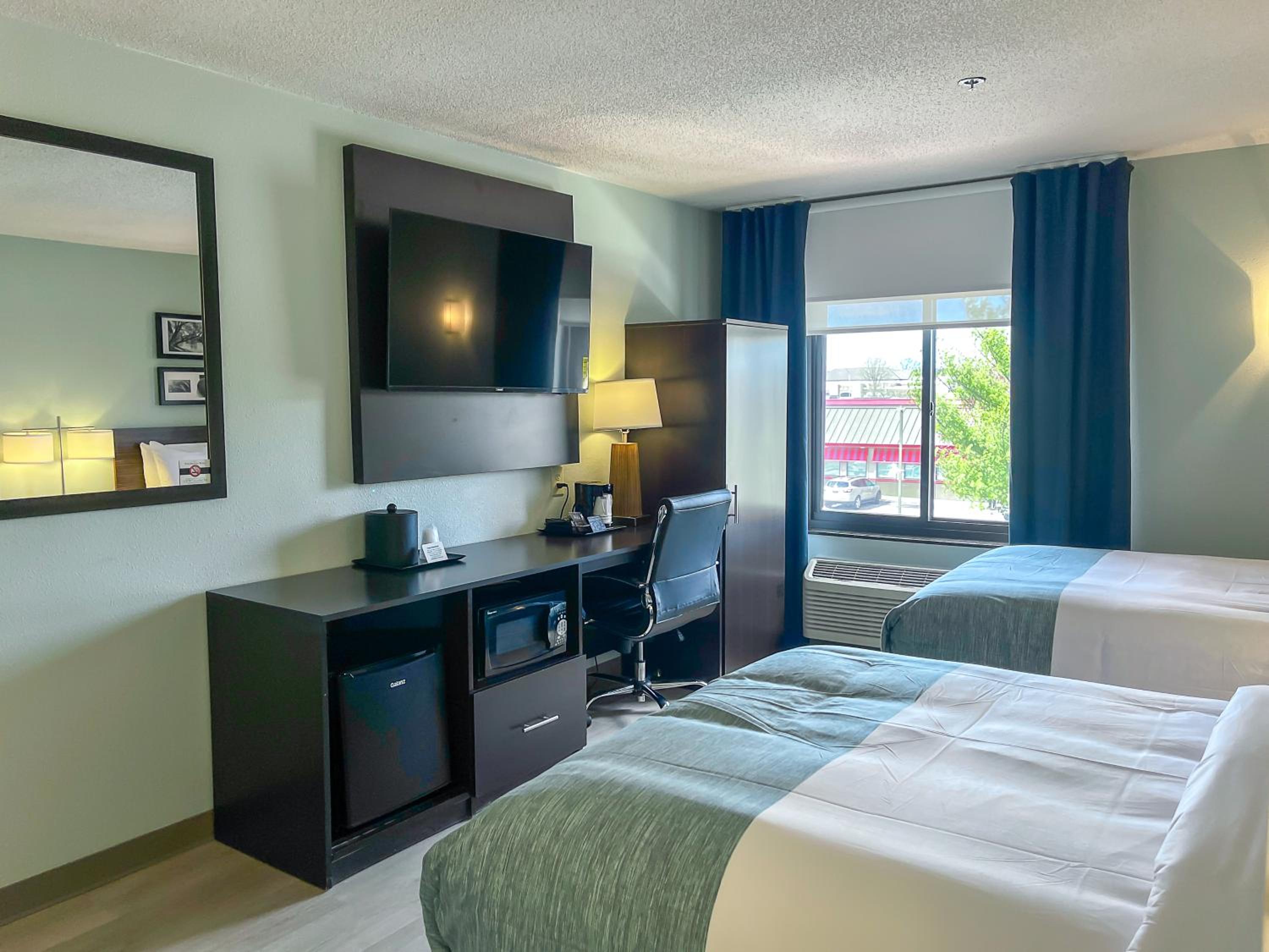 Double Room with Two Double Beds - Non-Smoking - Photo 10