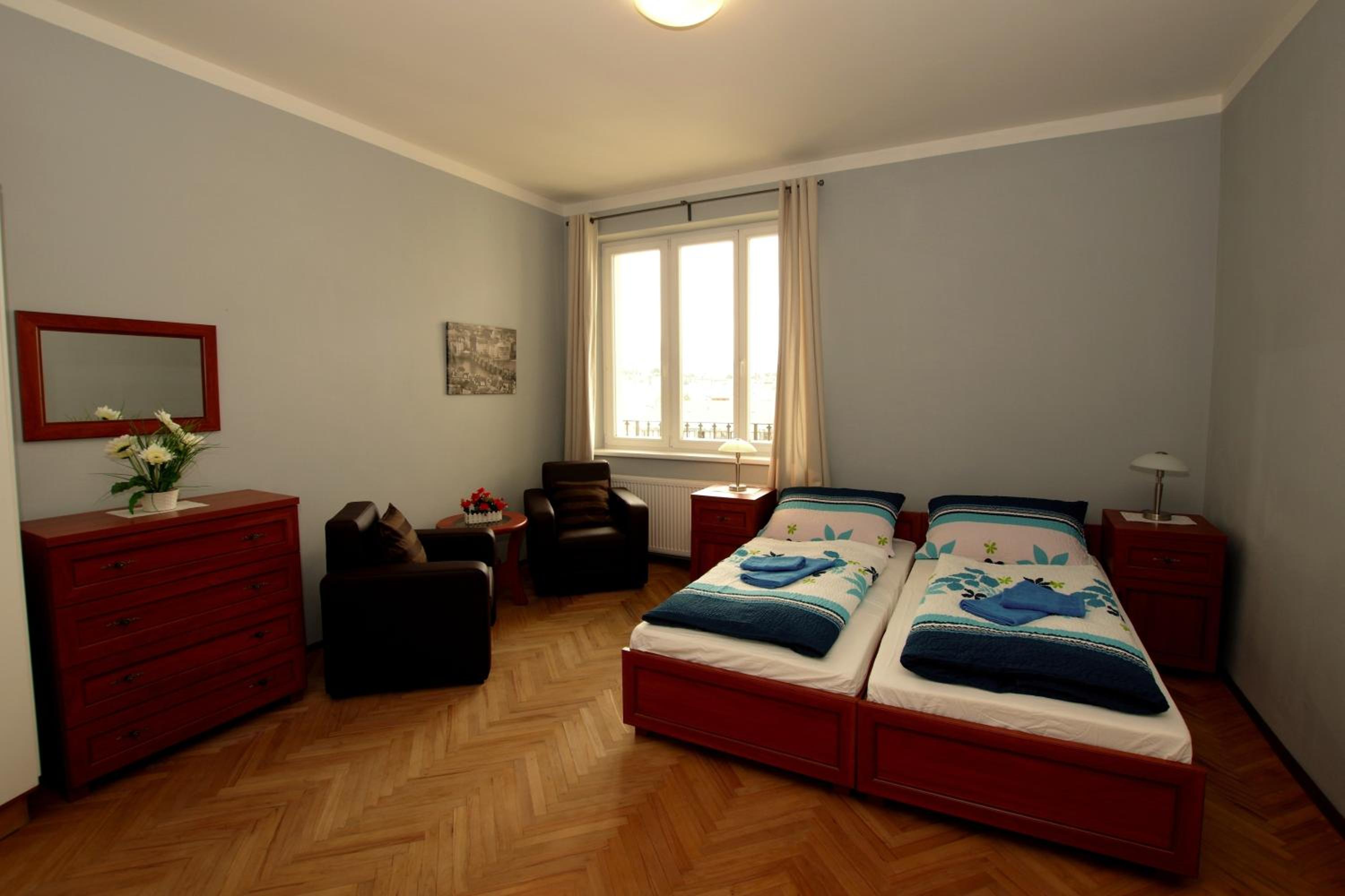 Three Bedroom Apartment with Balcony