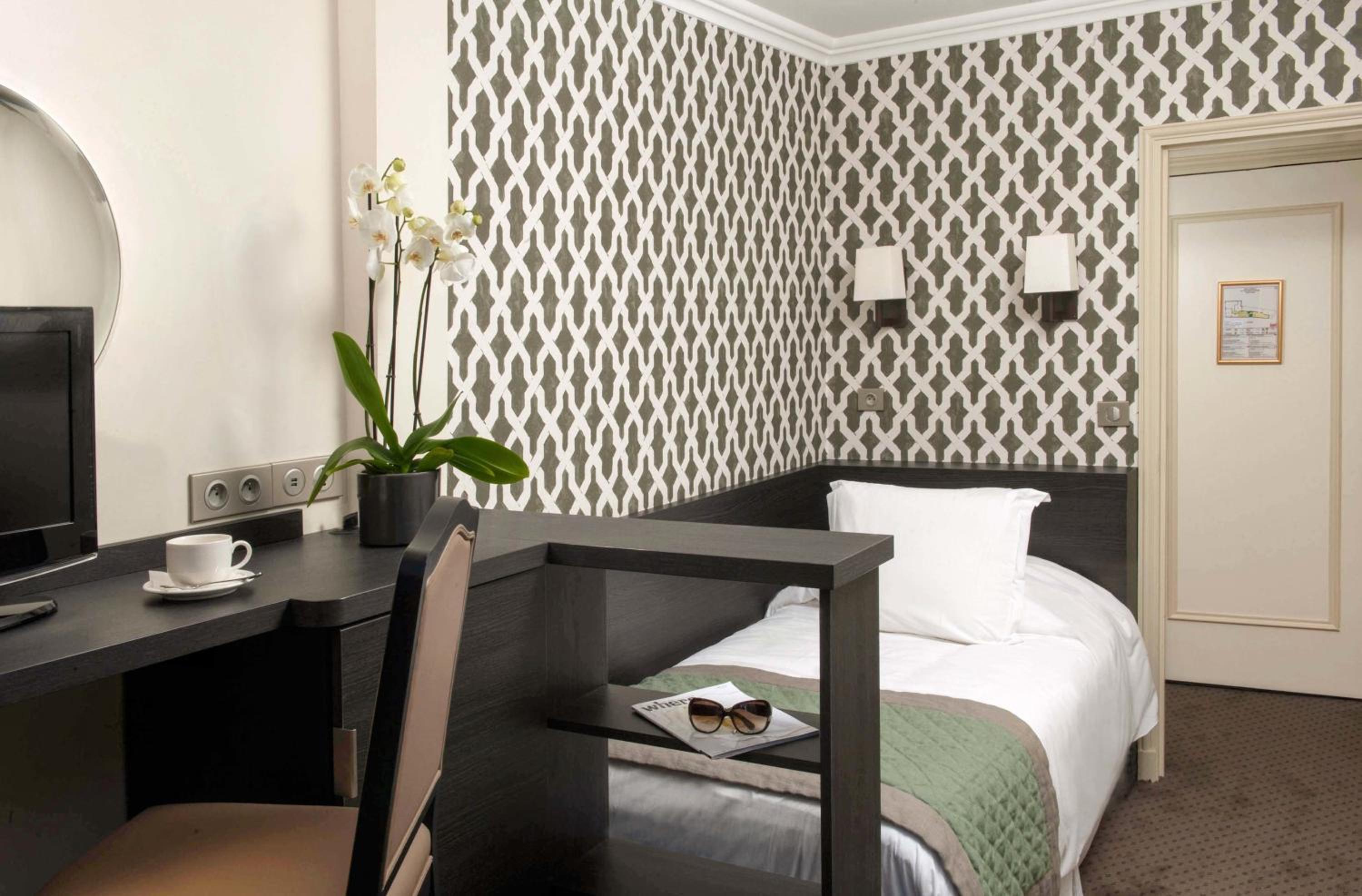 Single Room photo 2
