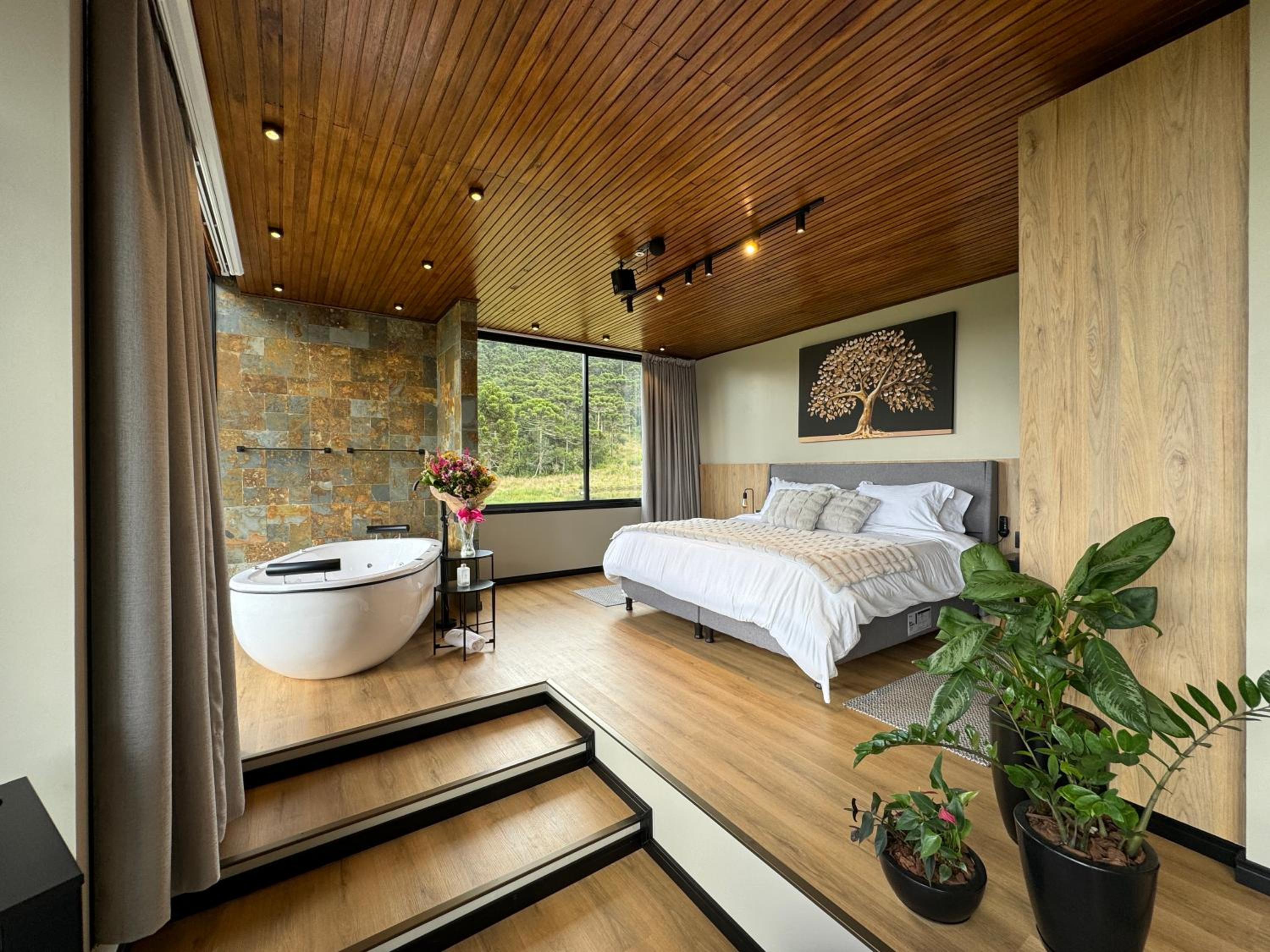 King Room with Spa Bath photo 2