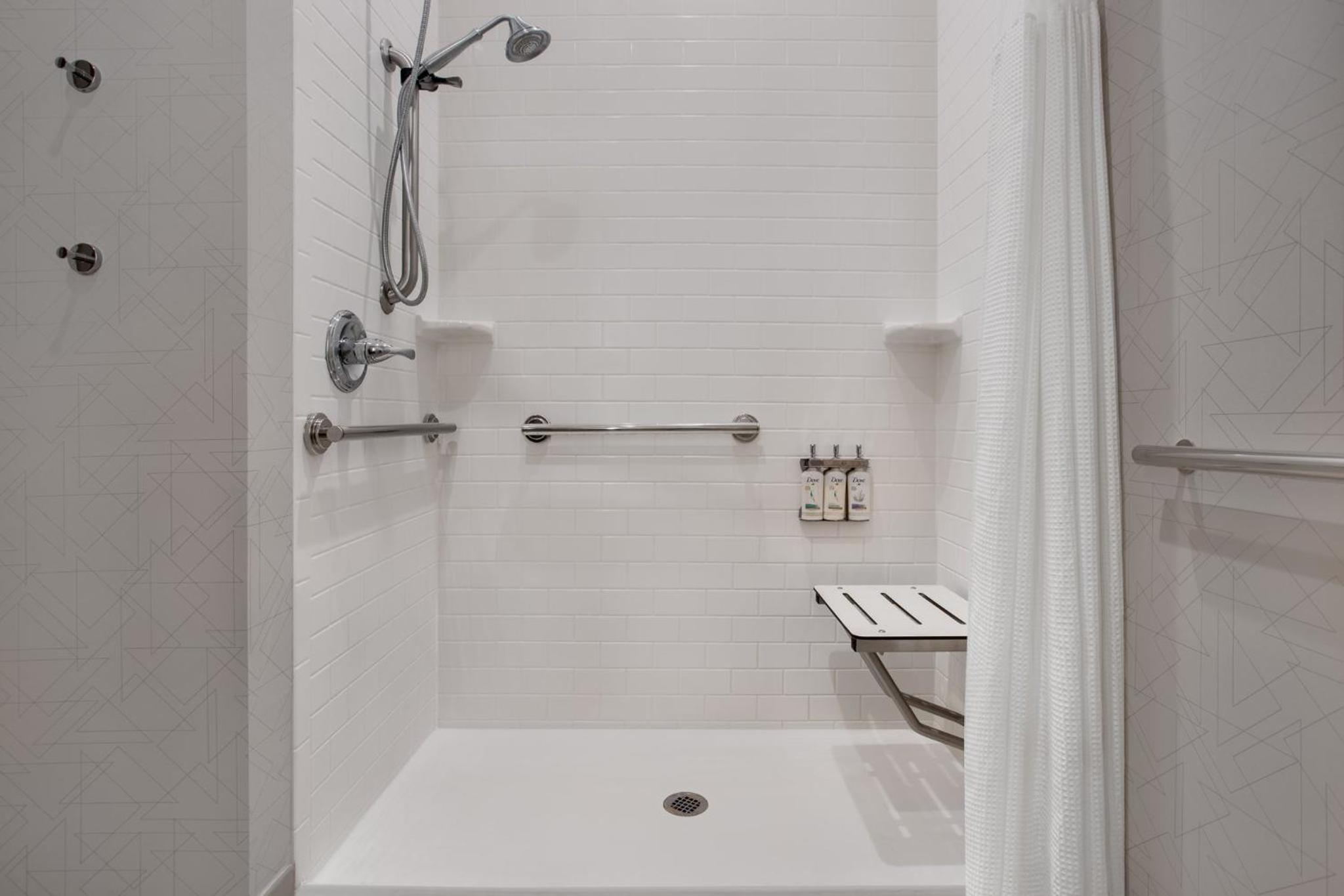 Standard King Room with Mobility Accessible Roll-In Shower - Photo 4