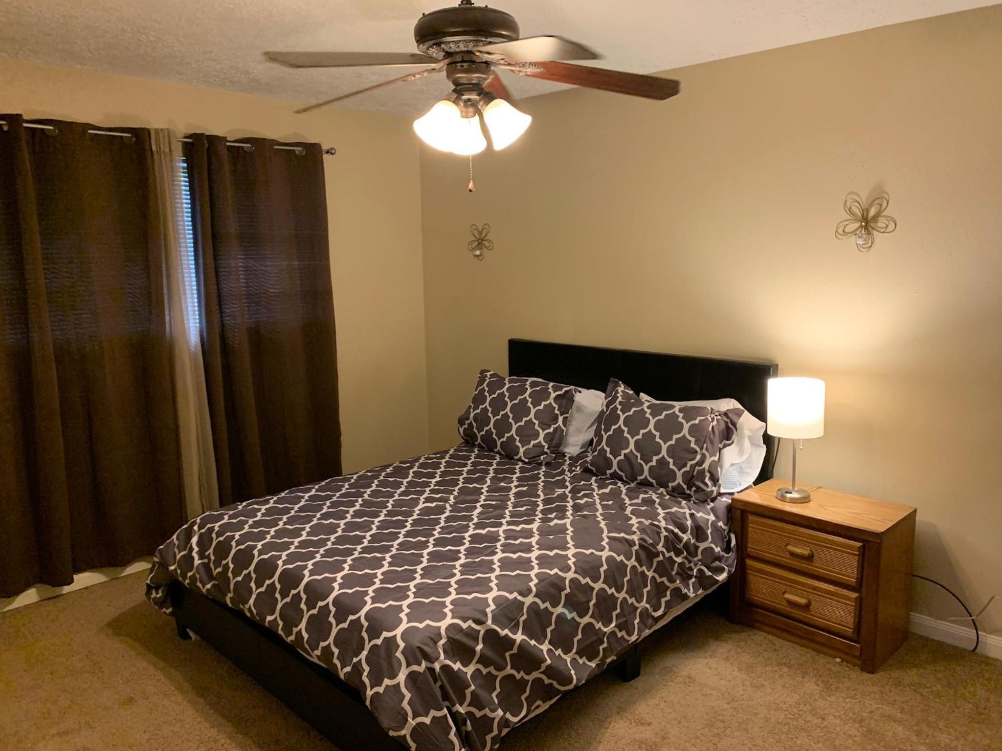 Four-Bedroom House photo 1