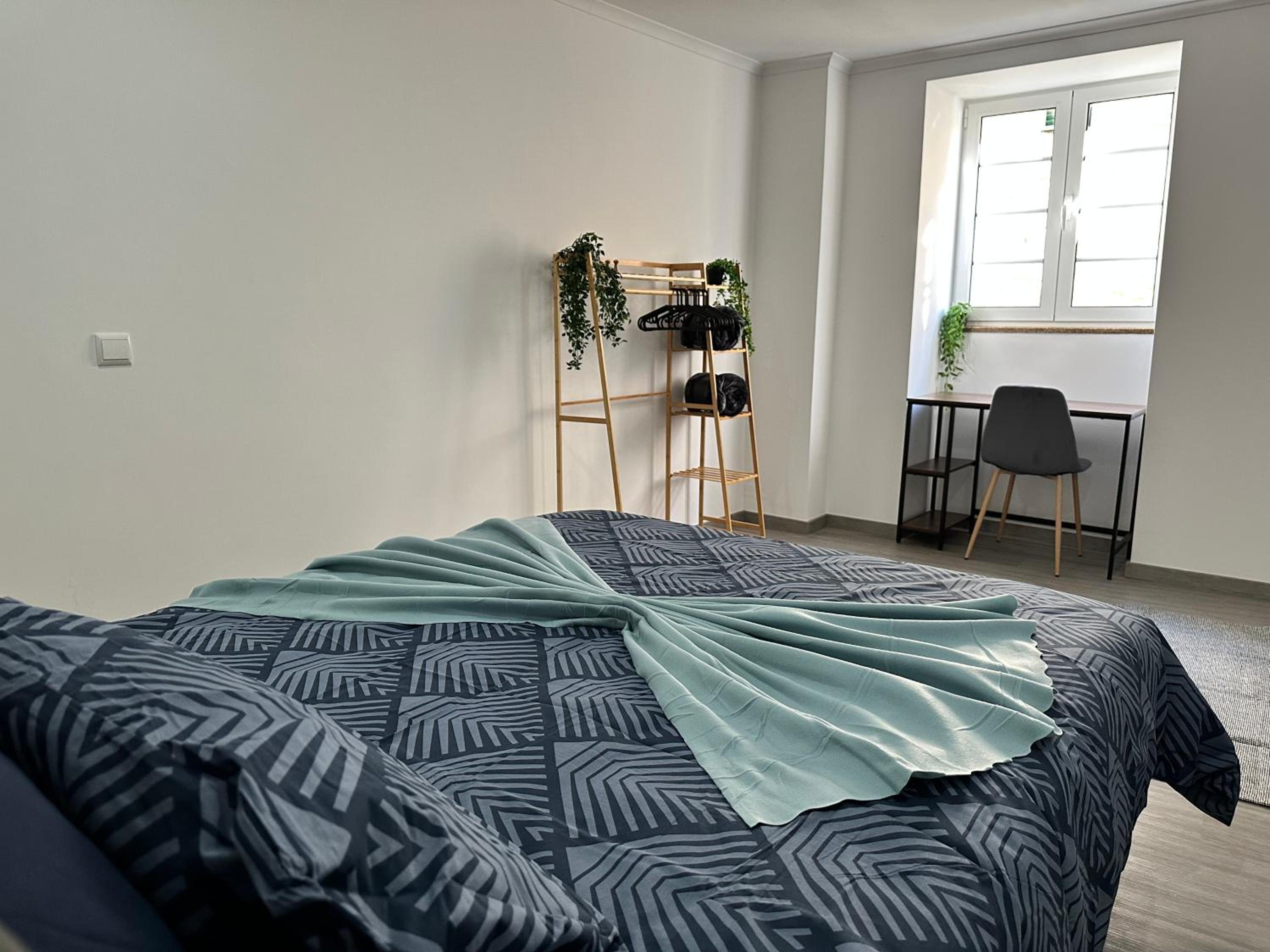 One-Bedroom Apartment photo 2