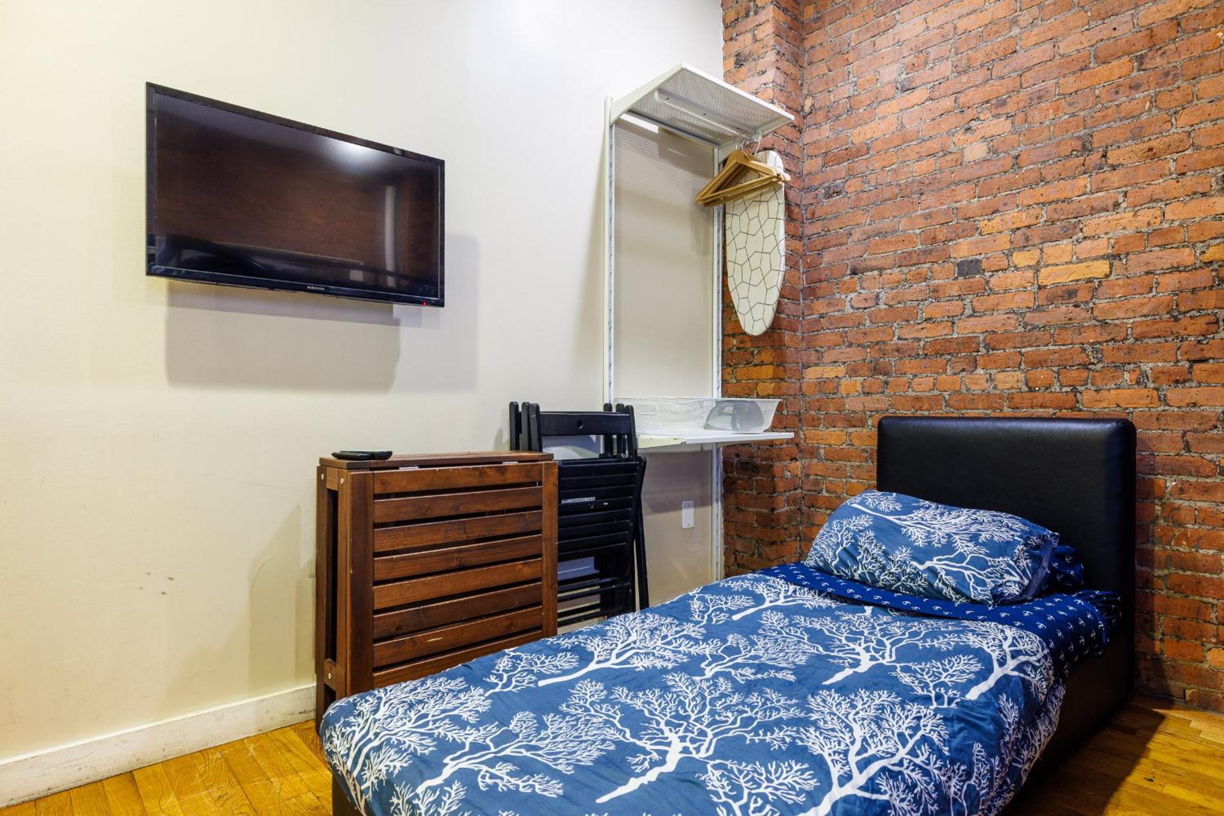 Studio Apartment photo 3