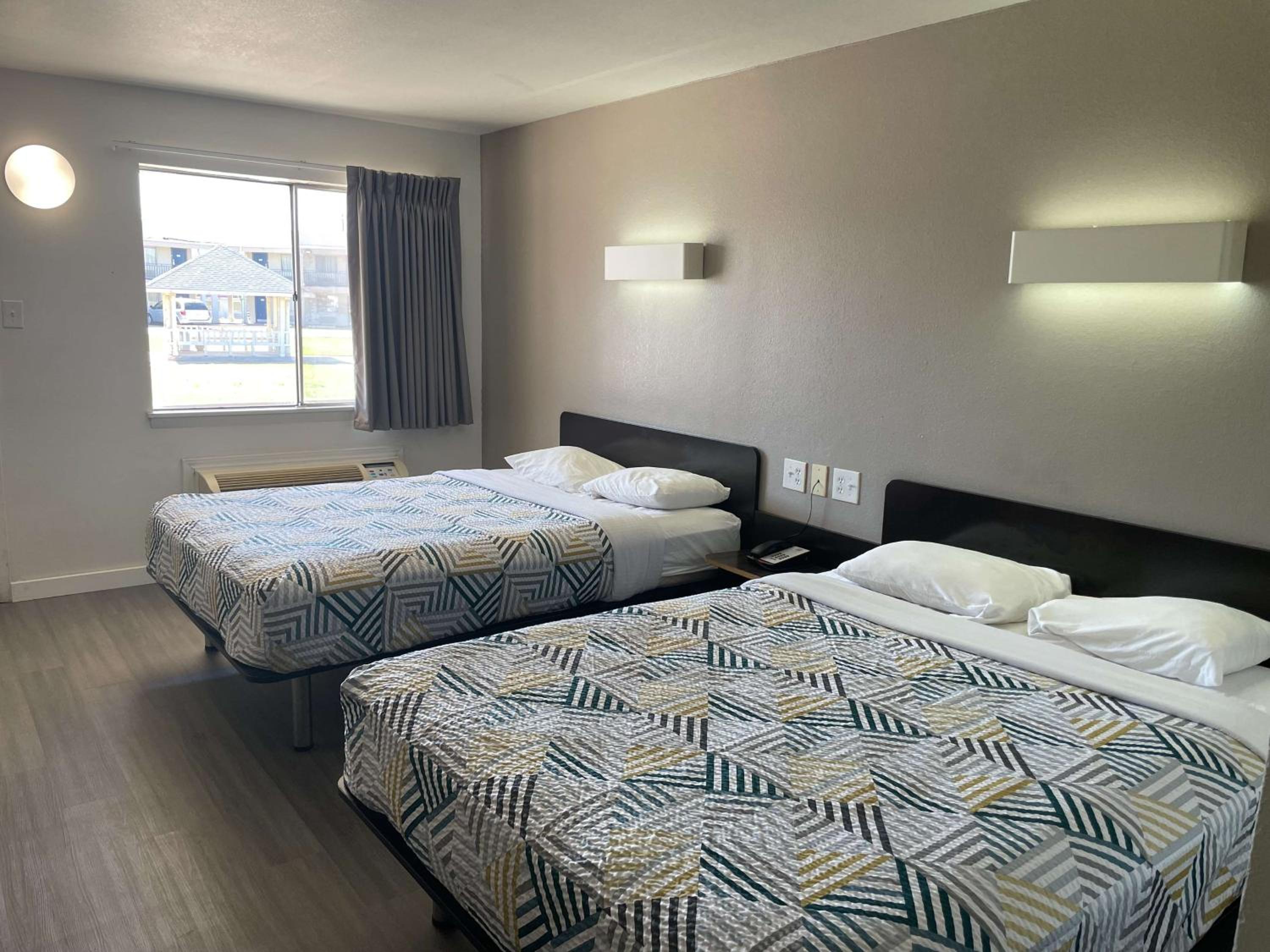 Queen Room with Two Queen Beds - Disability Access - Non-Smoking photo 1