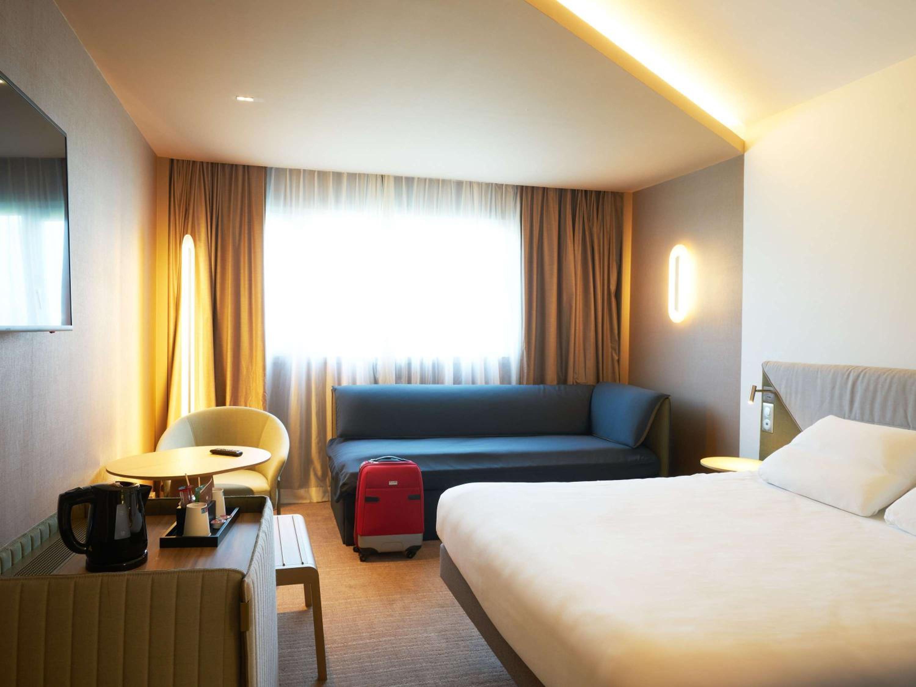 Superior Family Room - 1 double bed and 1 double sofa bed - Photo 7