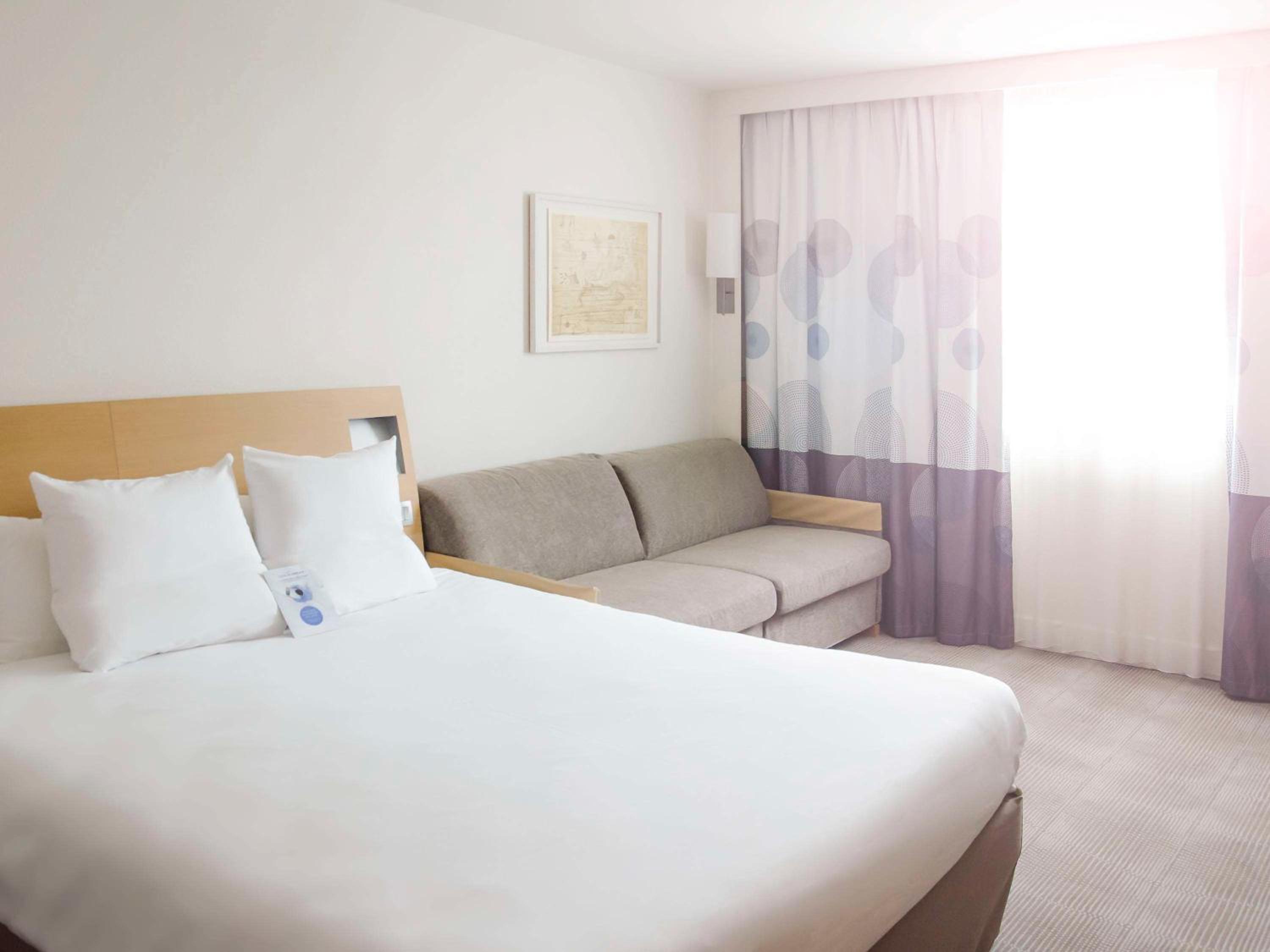 Classic Double Room with Sofa Bed - Photo 1