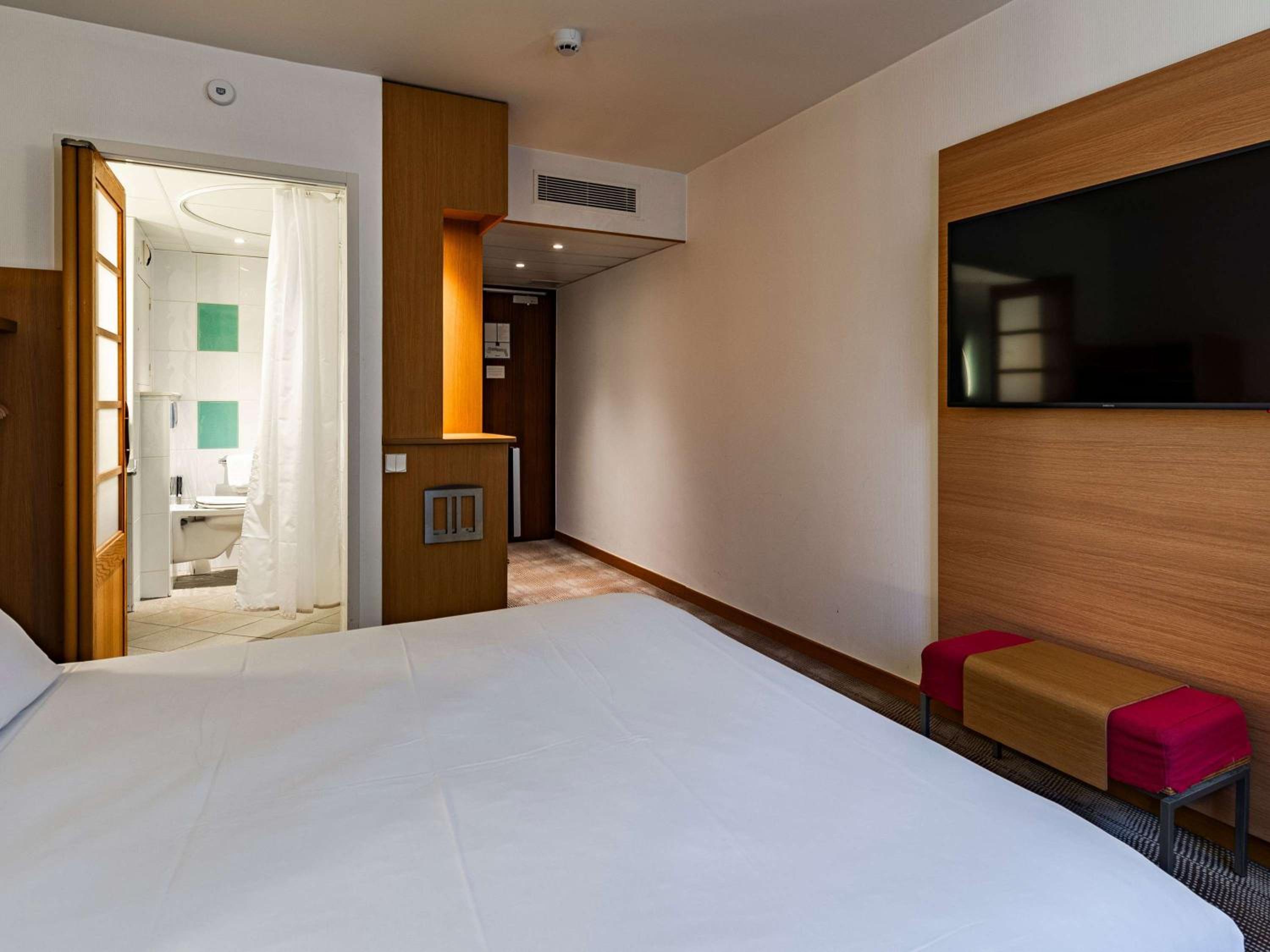 Classic Double Room - Photo 2